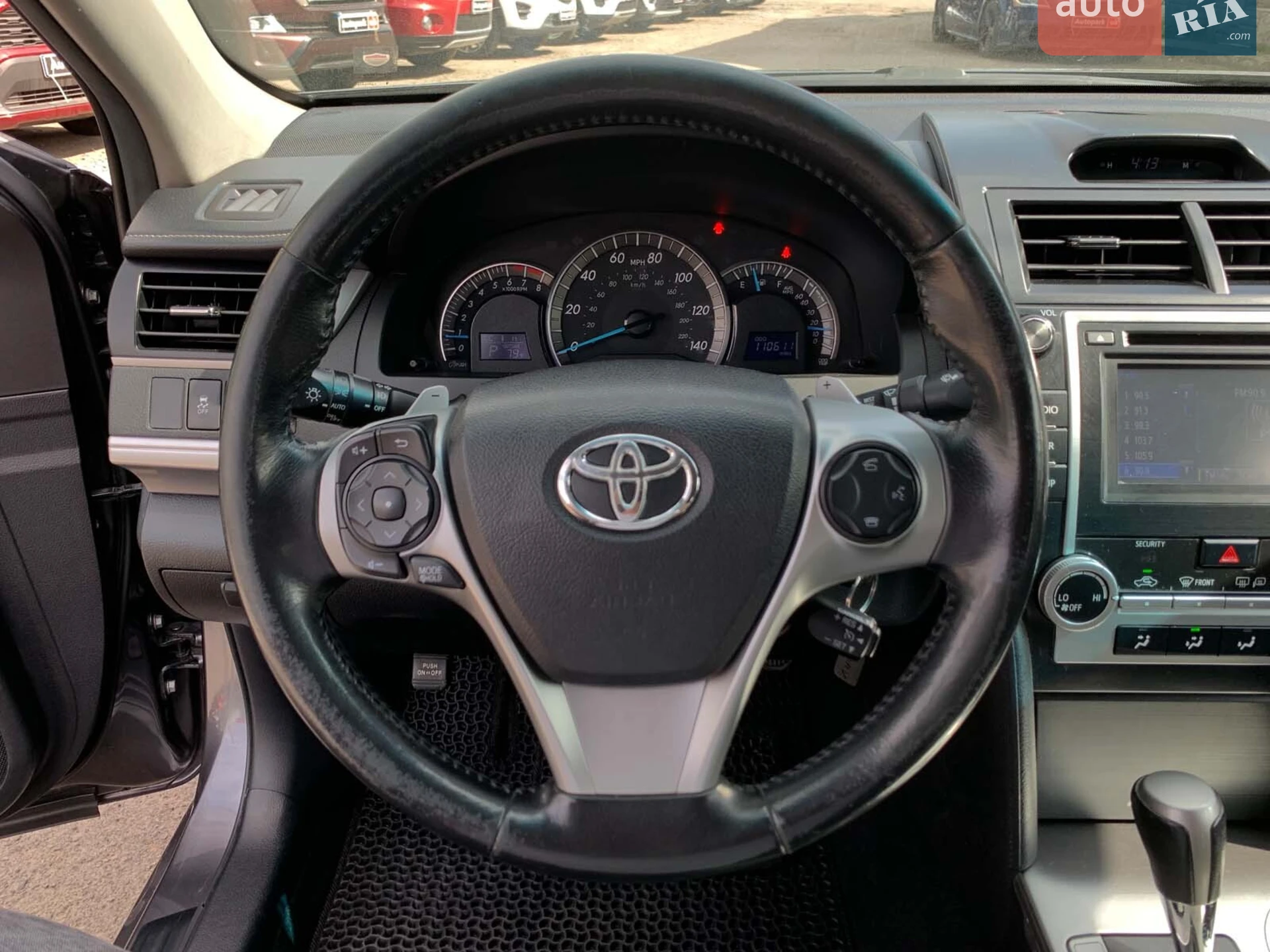 2014 Toyota Camry - мініатюра 19