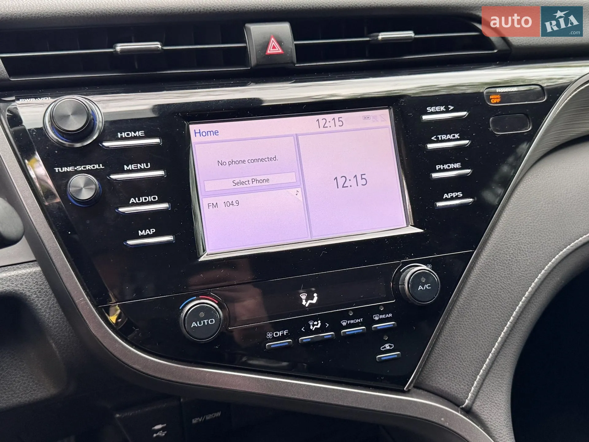 2019 Toyota Camry - мініатюра 33