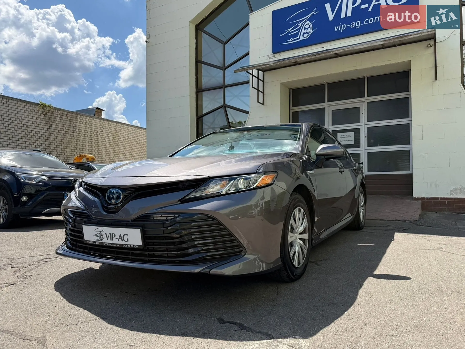 2019 Toyota Camry - мініатюра 4