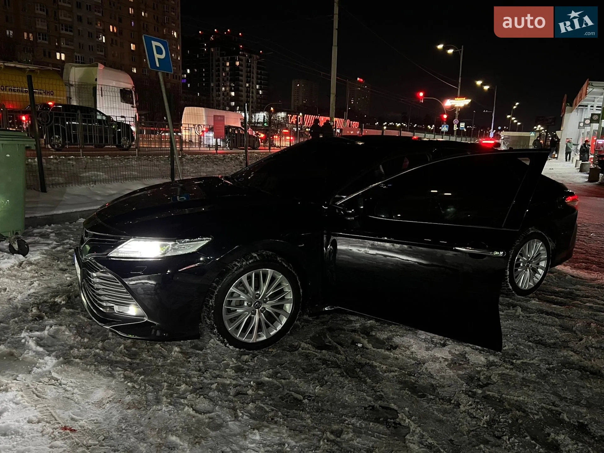 2018 Toyota Camry - мініатюра 13