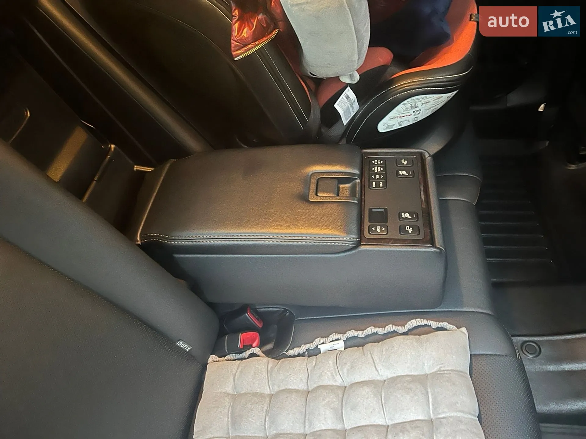 2016 Toyota Camry - мініатюра 8