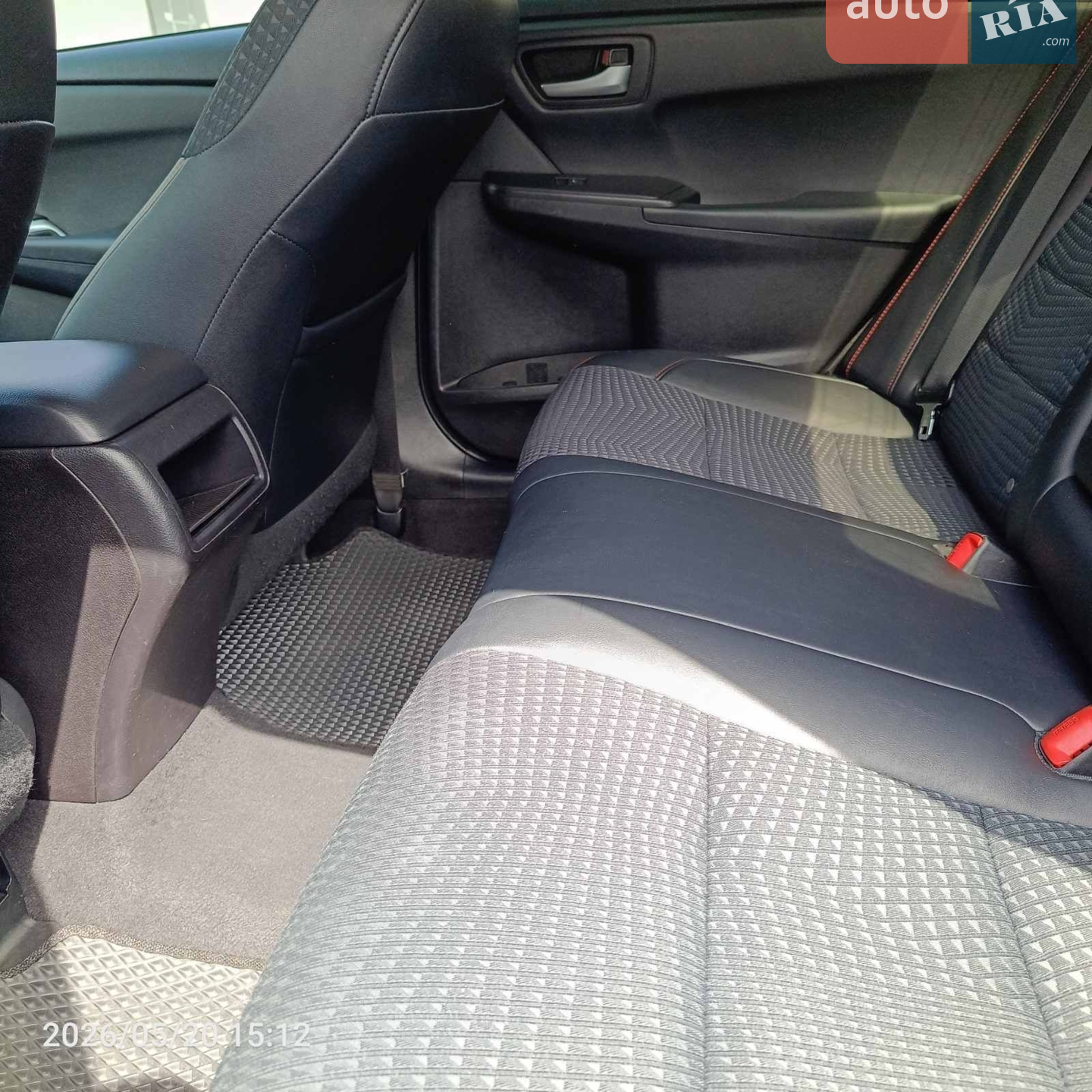 2015 Toyota Camry - мініатюра 5