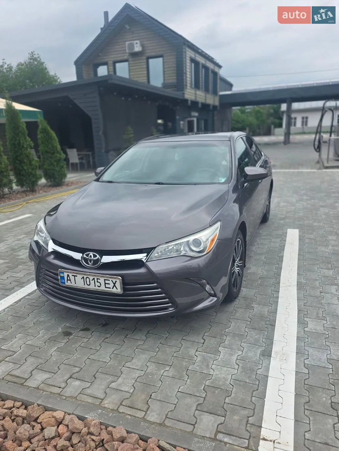2015 Toyota Camry - фото 1