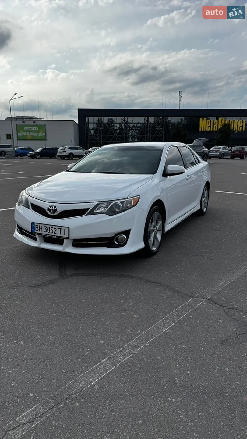 2012 Toyota Camry - мініатюра 16