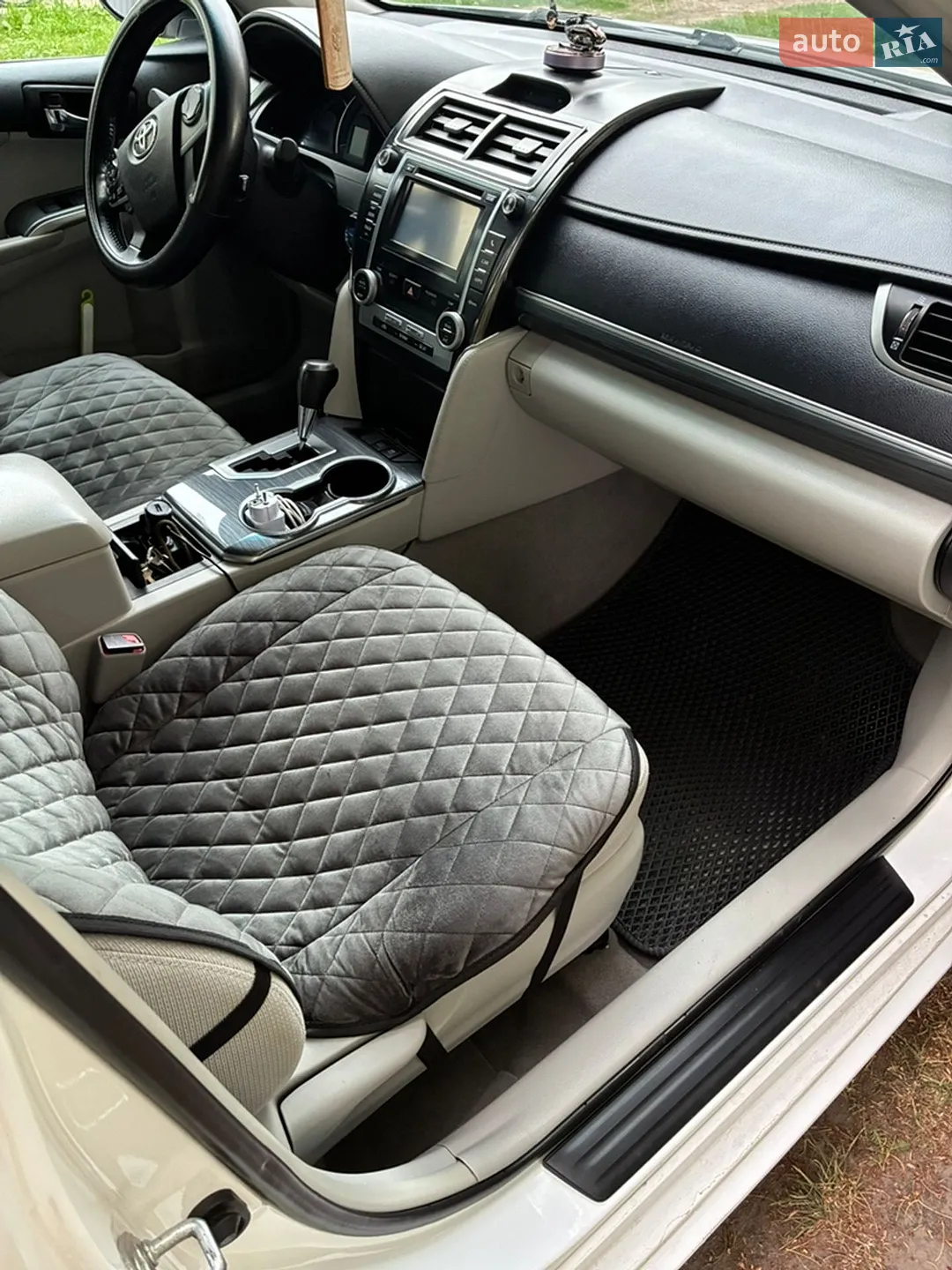 2013 Toyota Camry - мініатюра 6