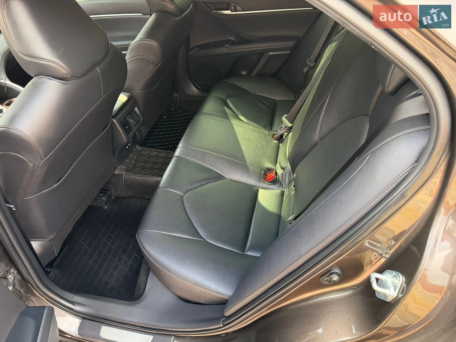 2017 Toyota Camry - мініатюра 60