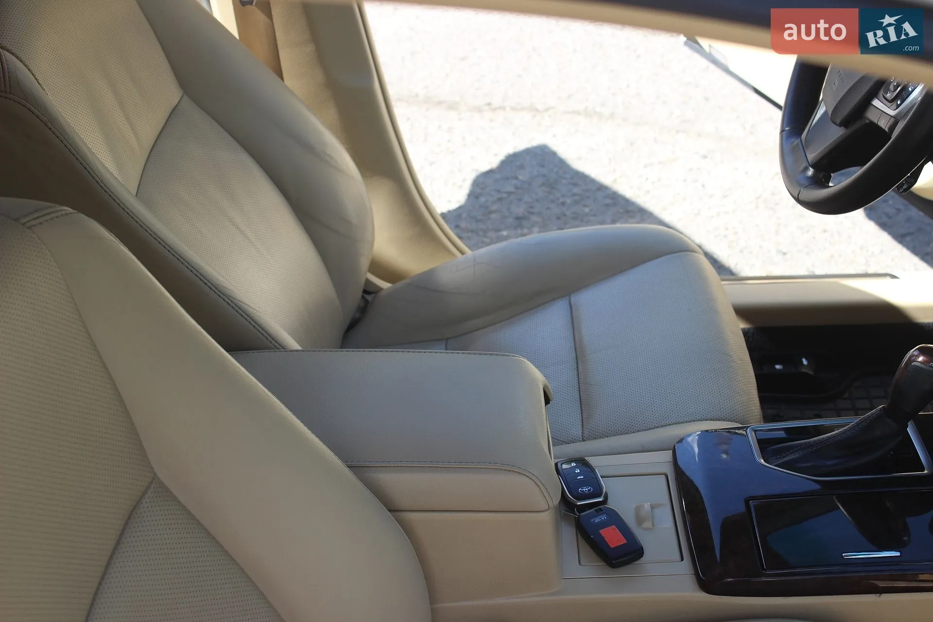 2016 Toyota Camry - мініатюра 36