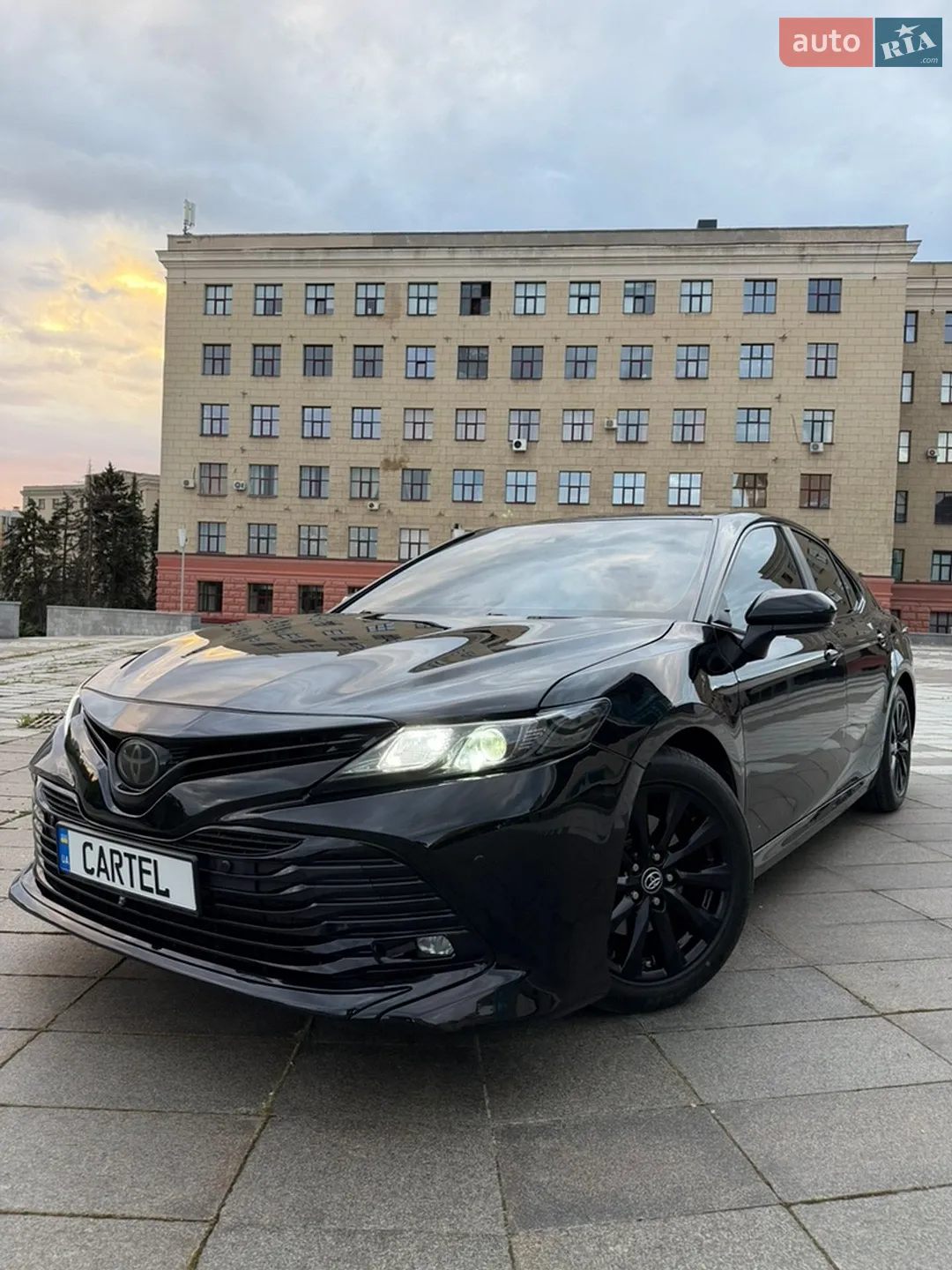 2017 Toyota Camry - мініатюра 6