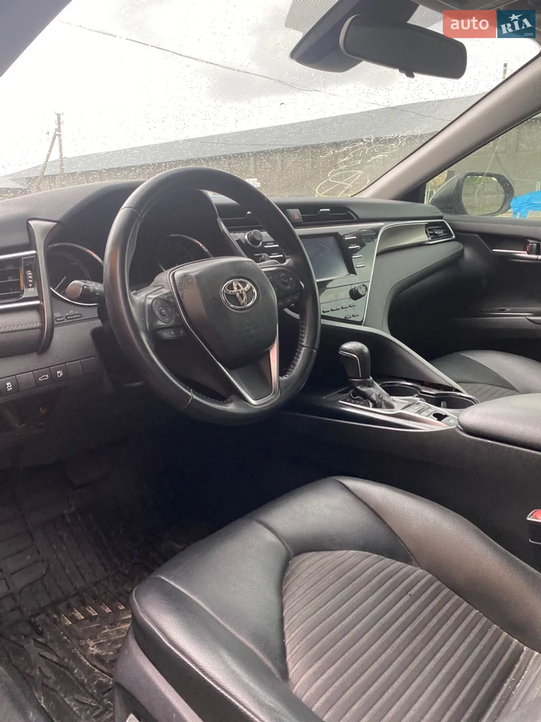 2018 Toyota Camry - мініатюра 18