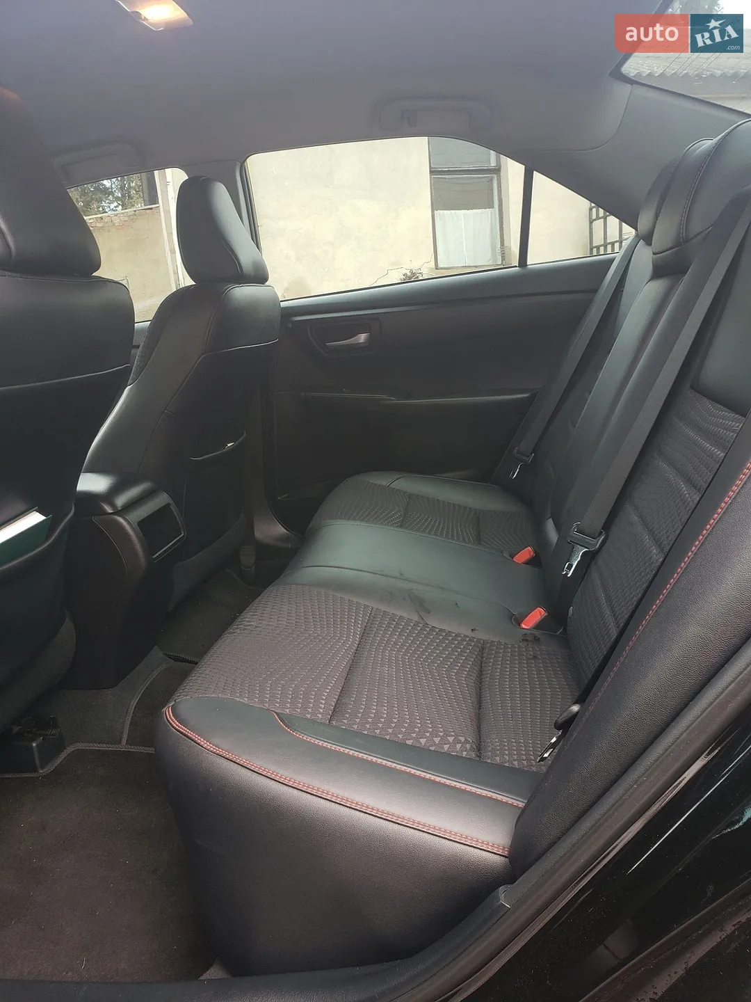 2014 Toyota Camry - мініатюра 16