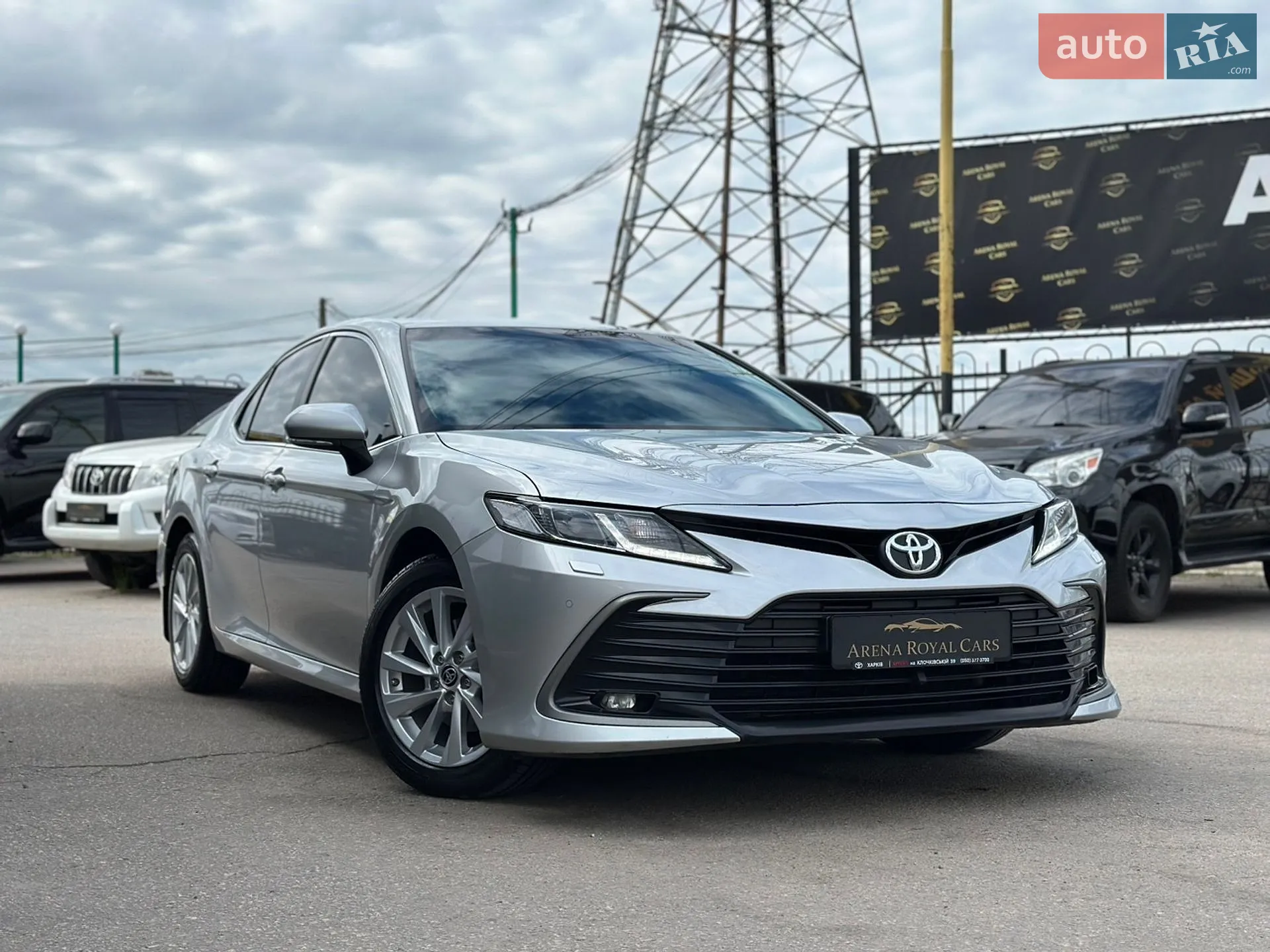 2022 Toyota Camry - мініатюра 3