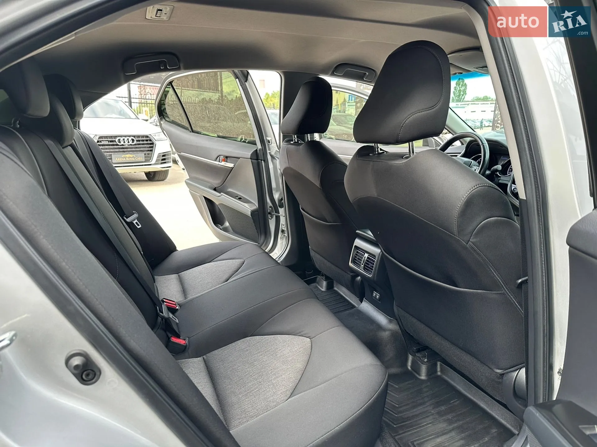 2022 Toyota Camry - мініатюра 18