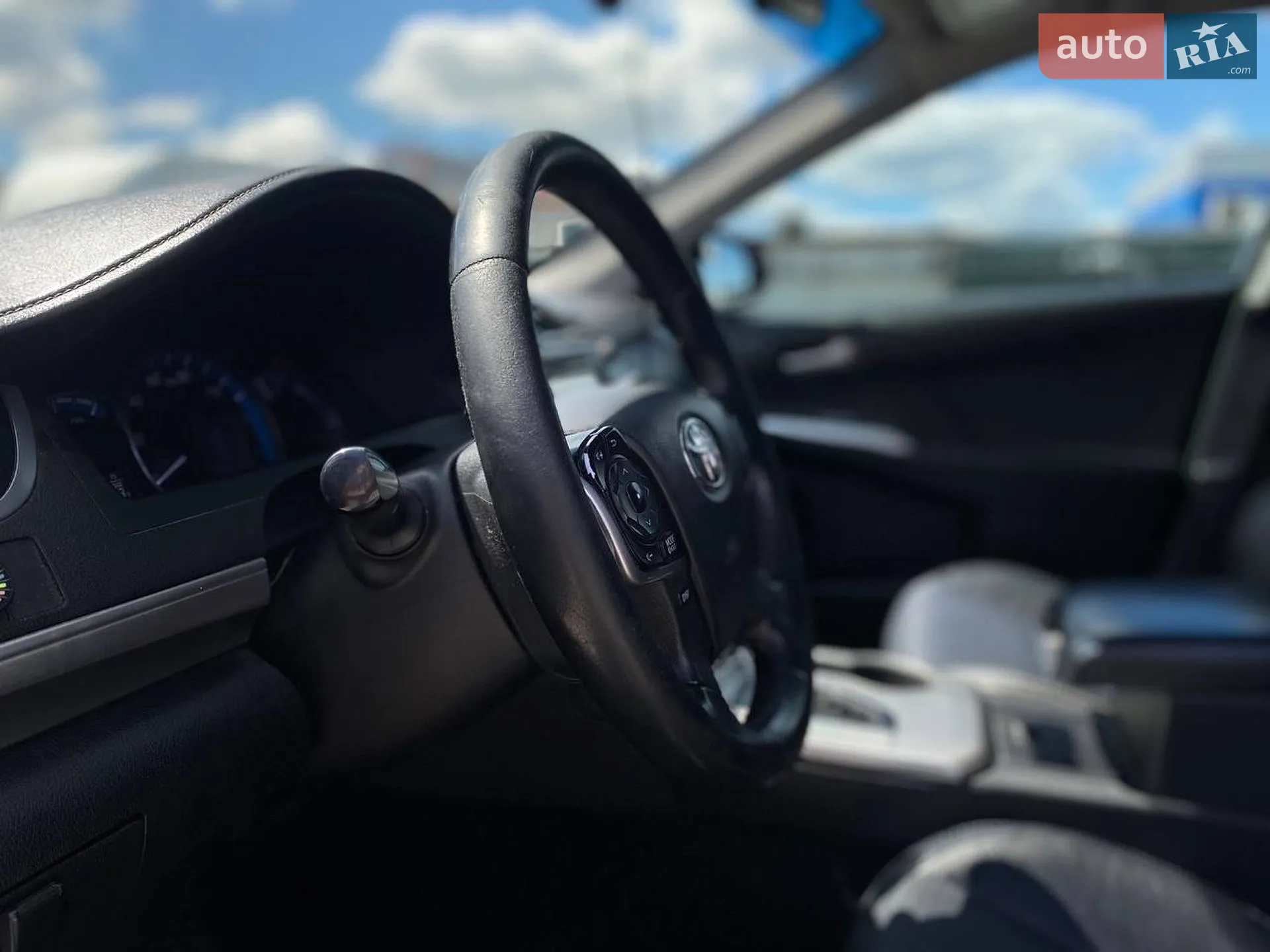 2014 Toyota Camry - мініатюра 23