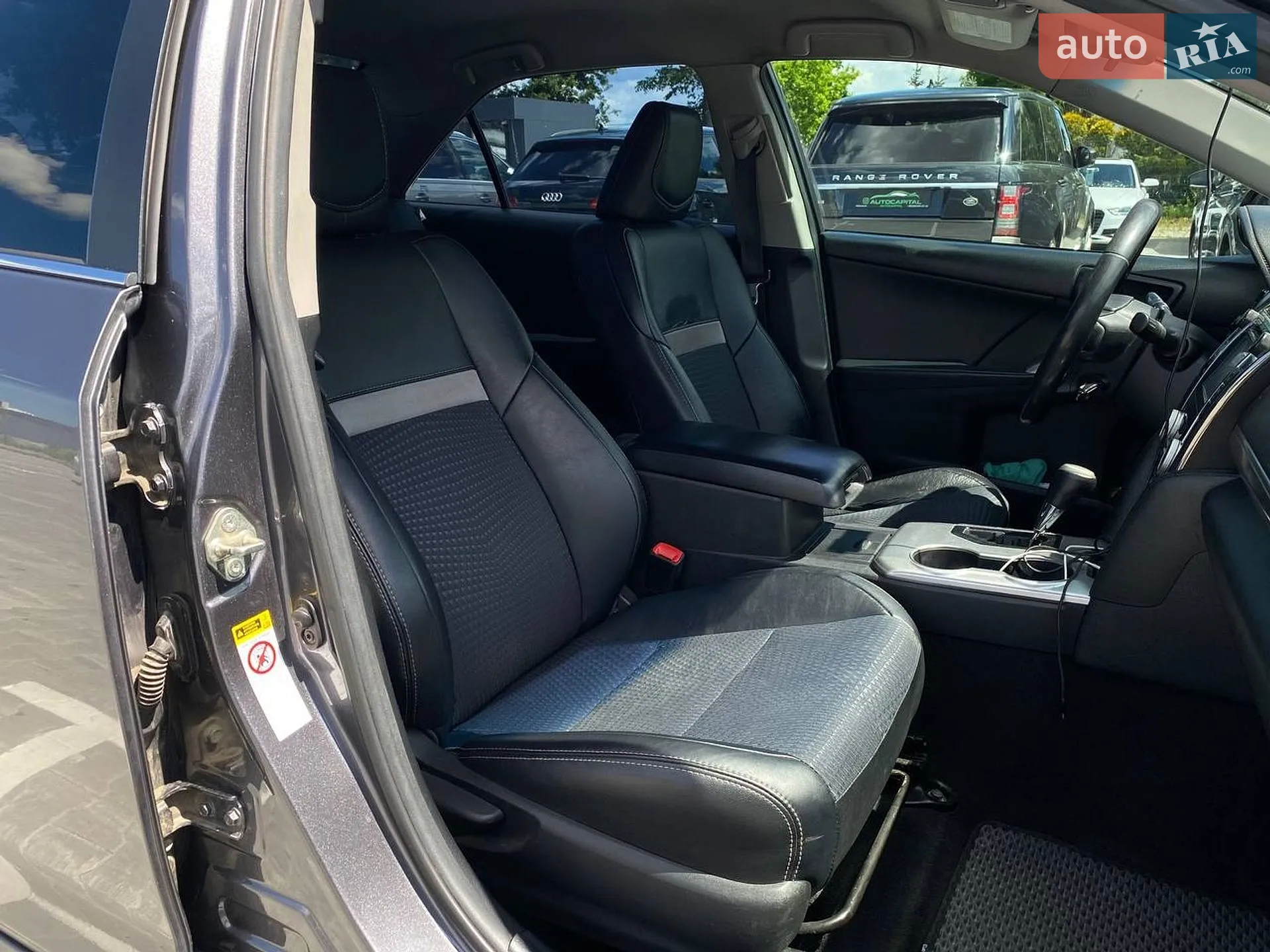 2014 Toyota Camry - мініатюра 29