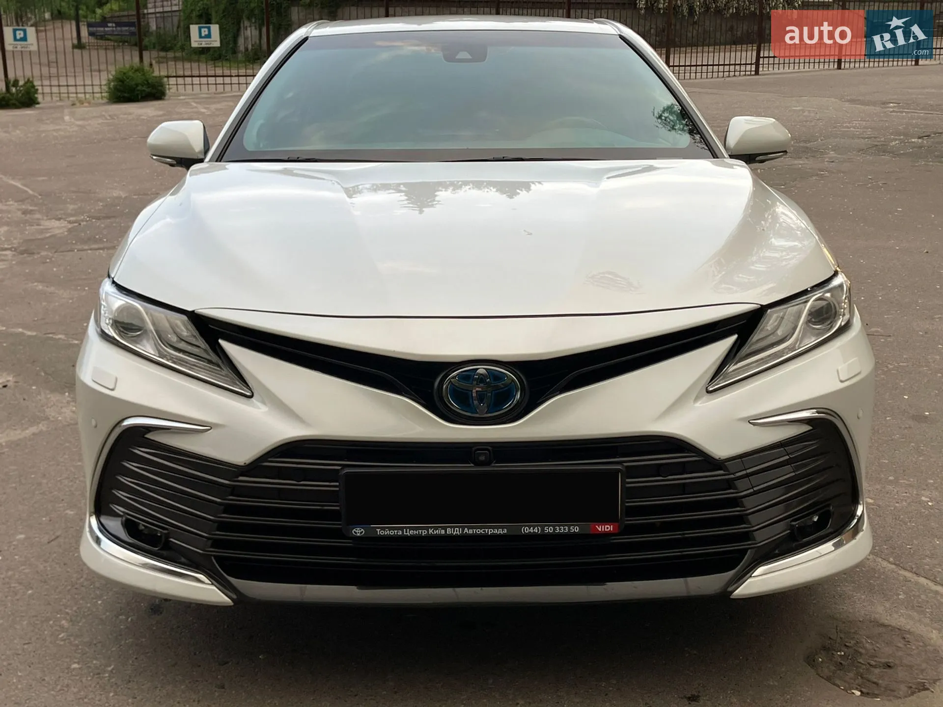 2021 Toyota Camry - мініатюра 2