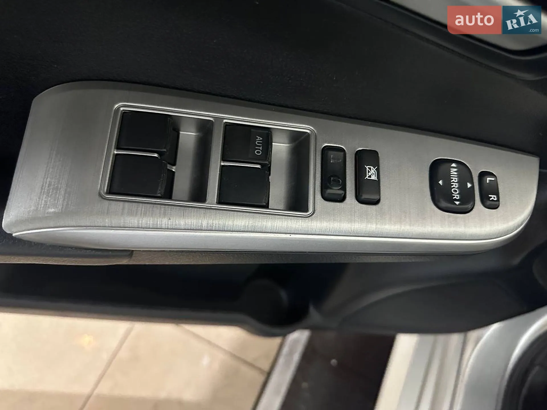 2012 Toyota Camry - мініатюра 28