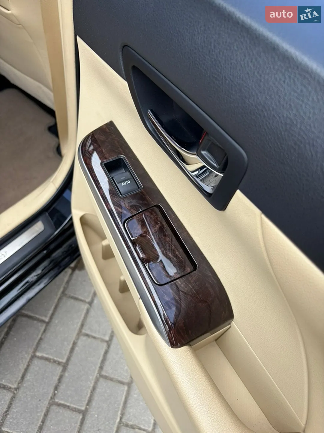 2016 Toyota Camry - мініатюра 21