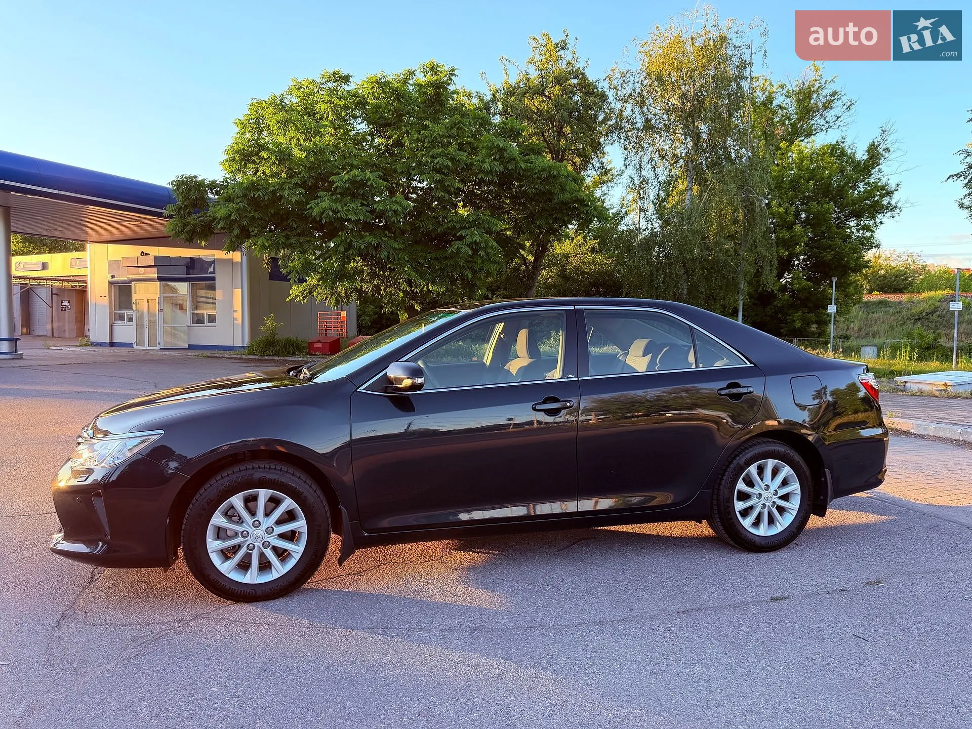 2017 Toyota Camry - мініатюра 14