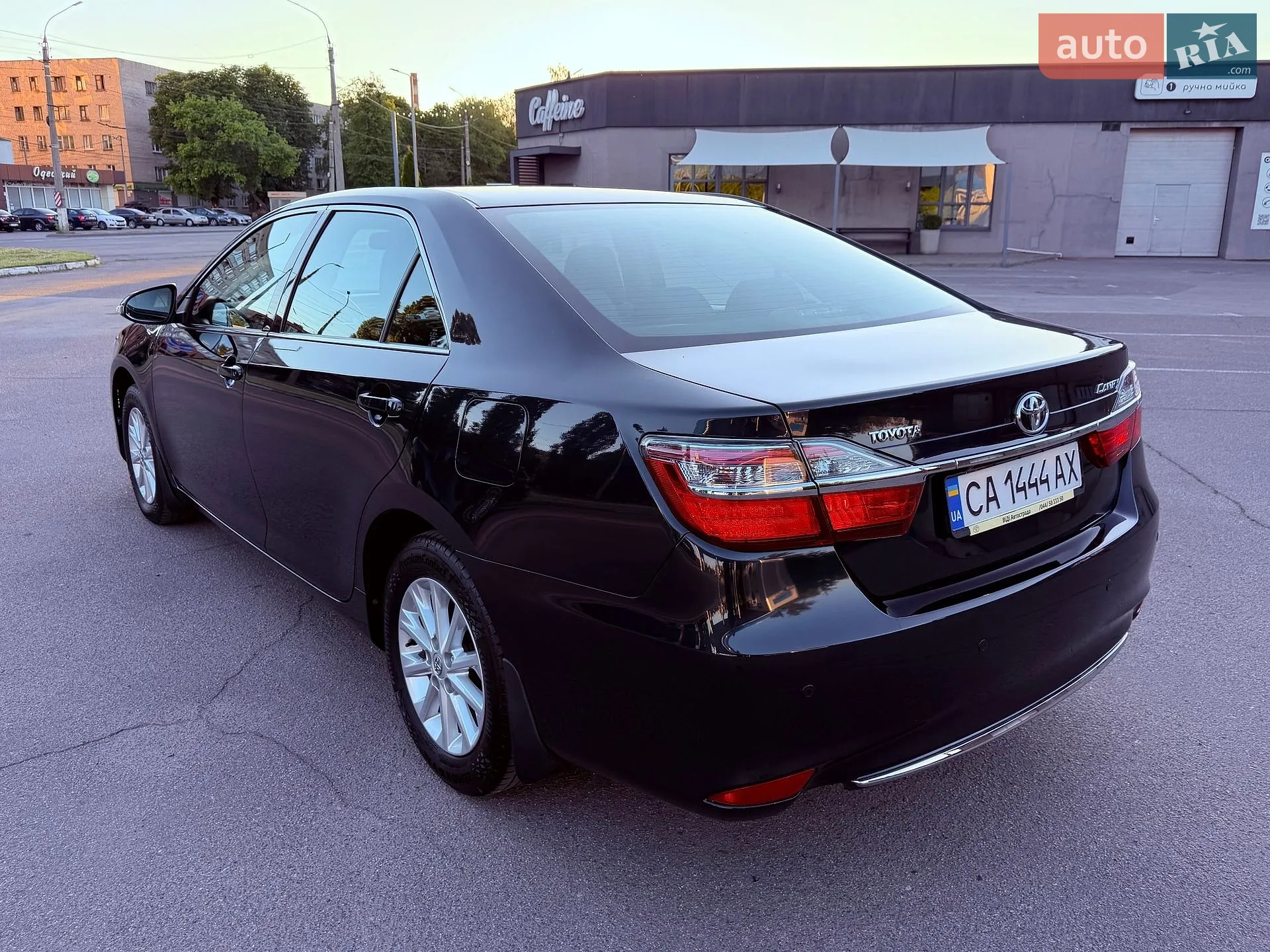 2017 Toyota Camry - мініатюра 18
