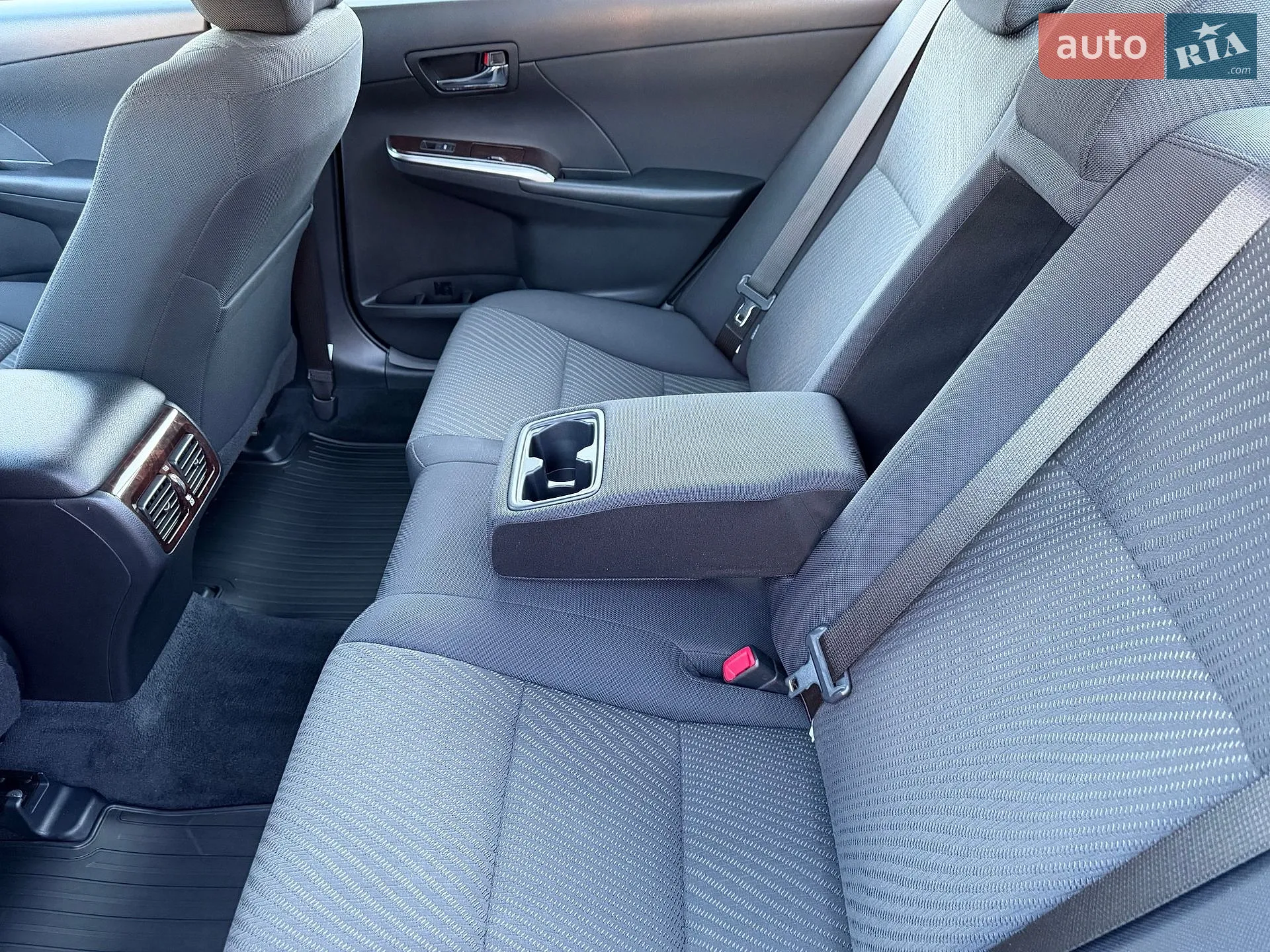 2017 Toyota Camry - мініатюра 25