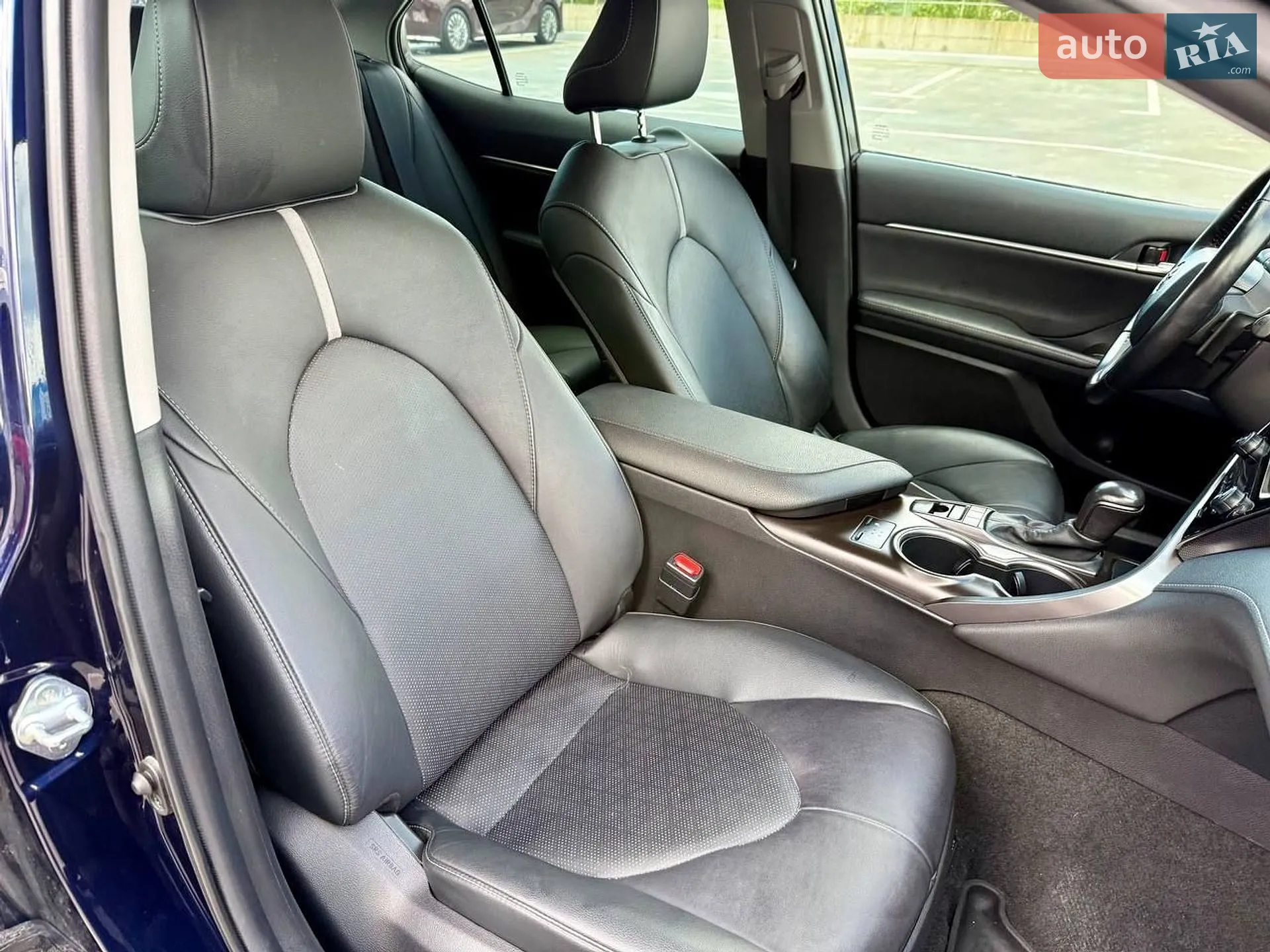 2021 Toyota Camry - мініатюра 42