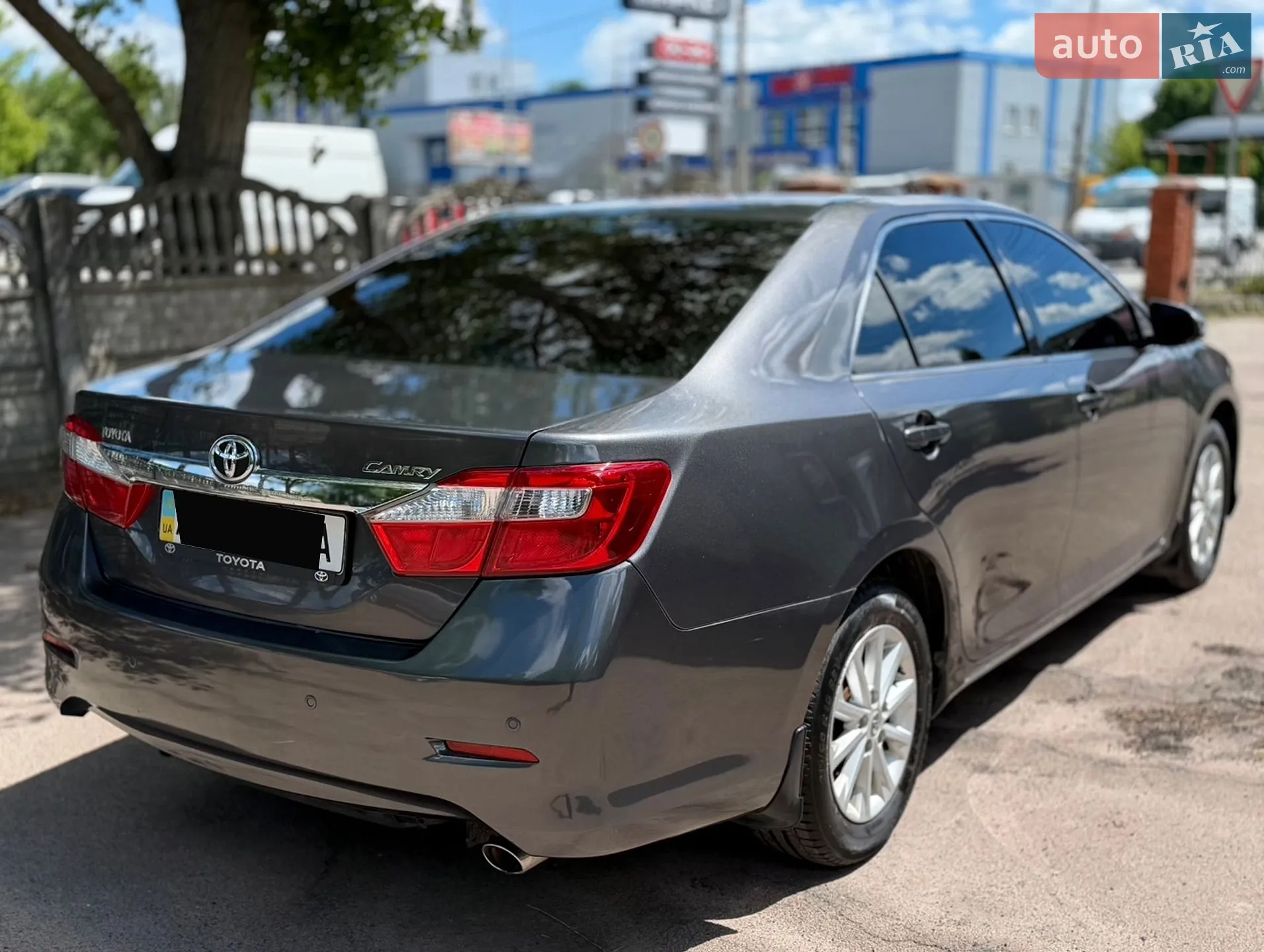 2013 Toyota Camry - мініатюра 13