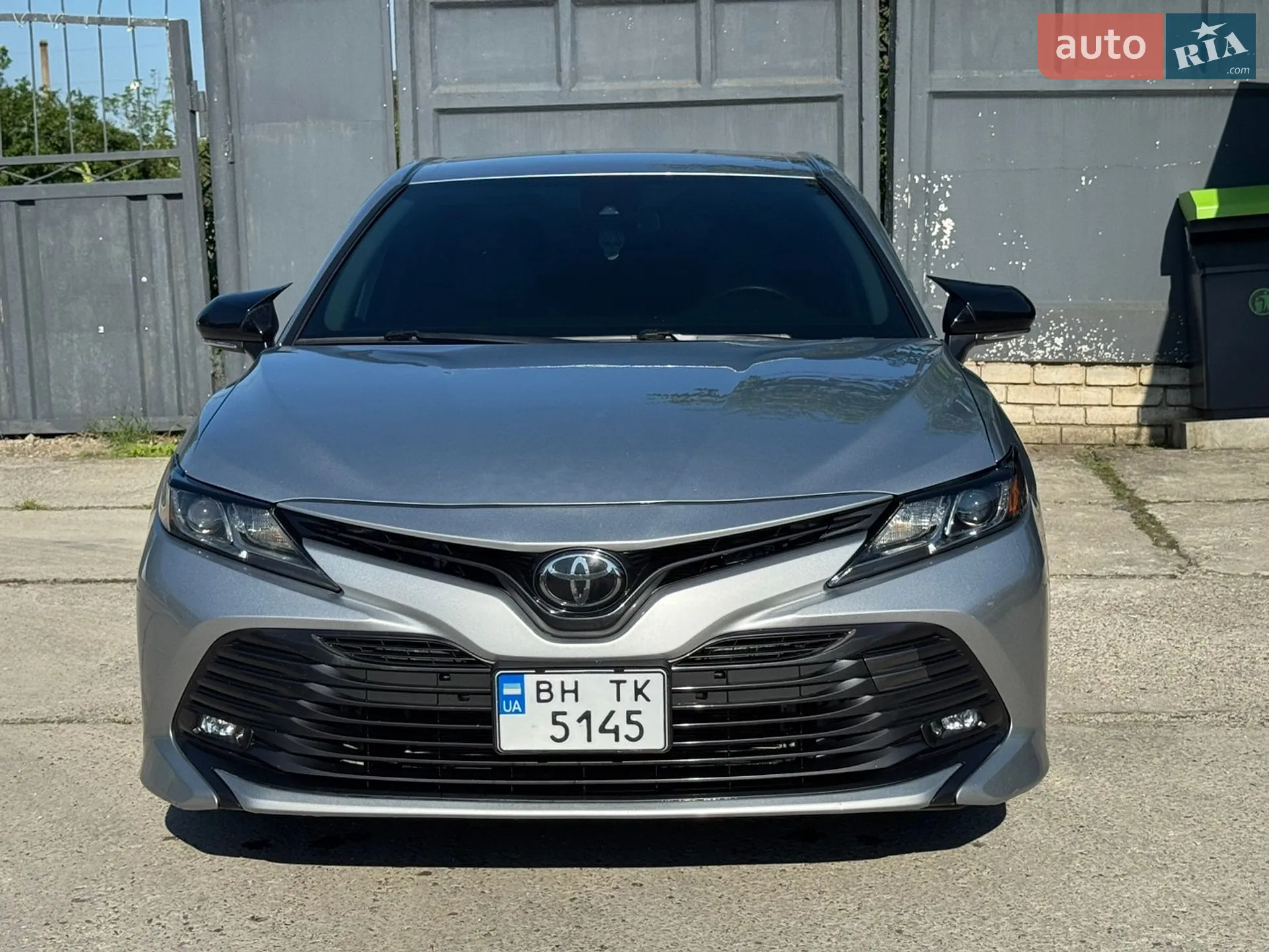 2019 Toyota Camry - мініатюра 2