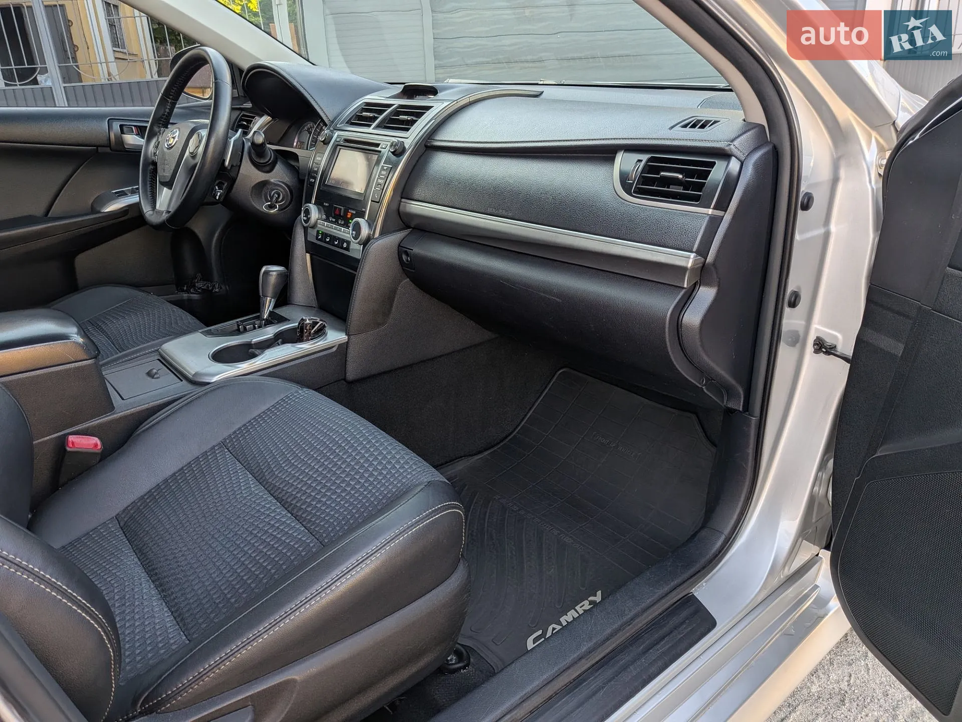 2014 Toyota Camry - мініатюра 9