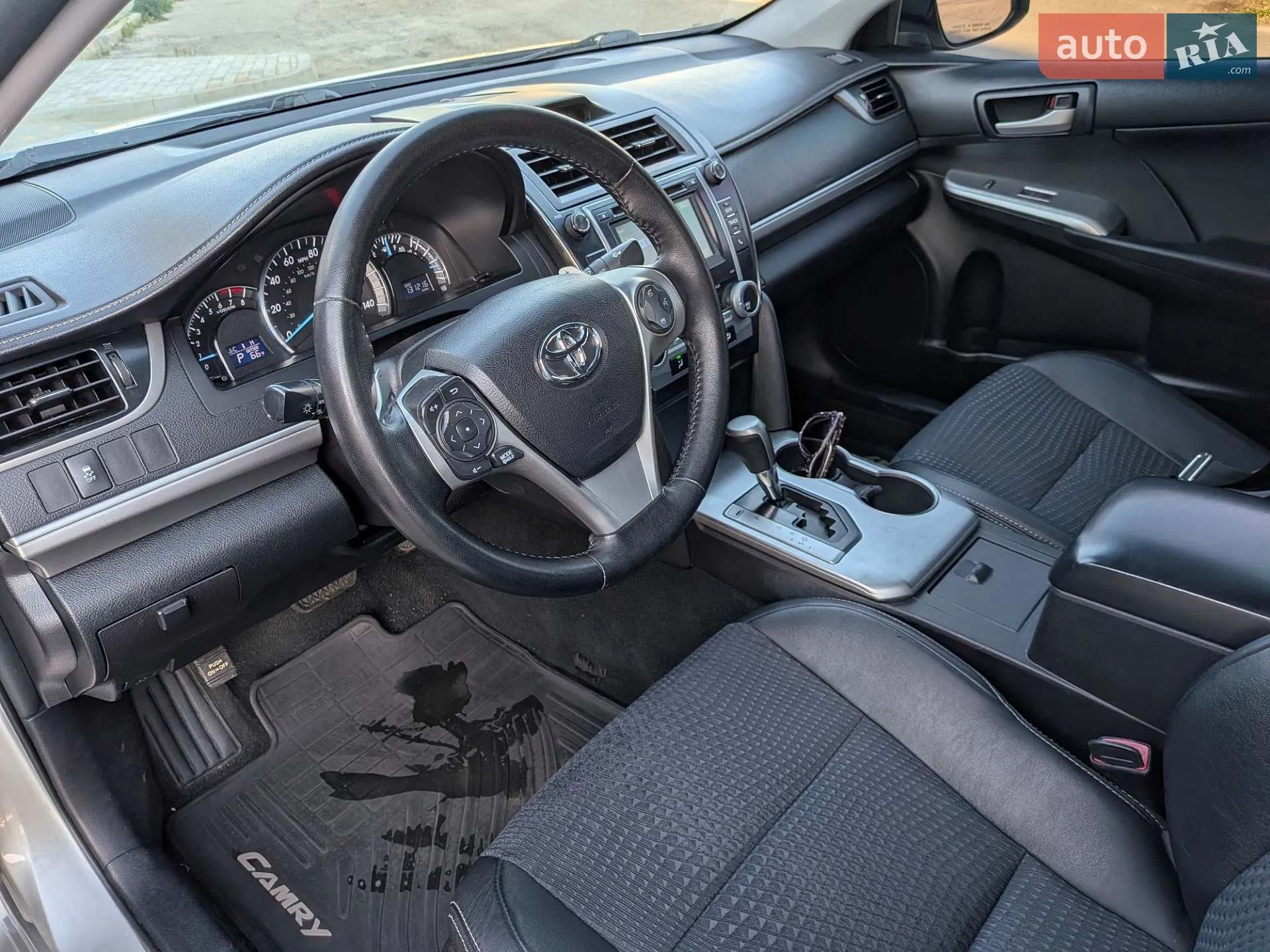 2014 Toyota Camry - мініатюра 8