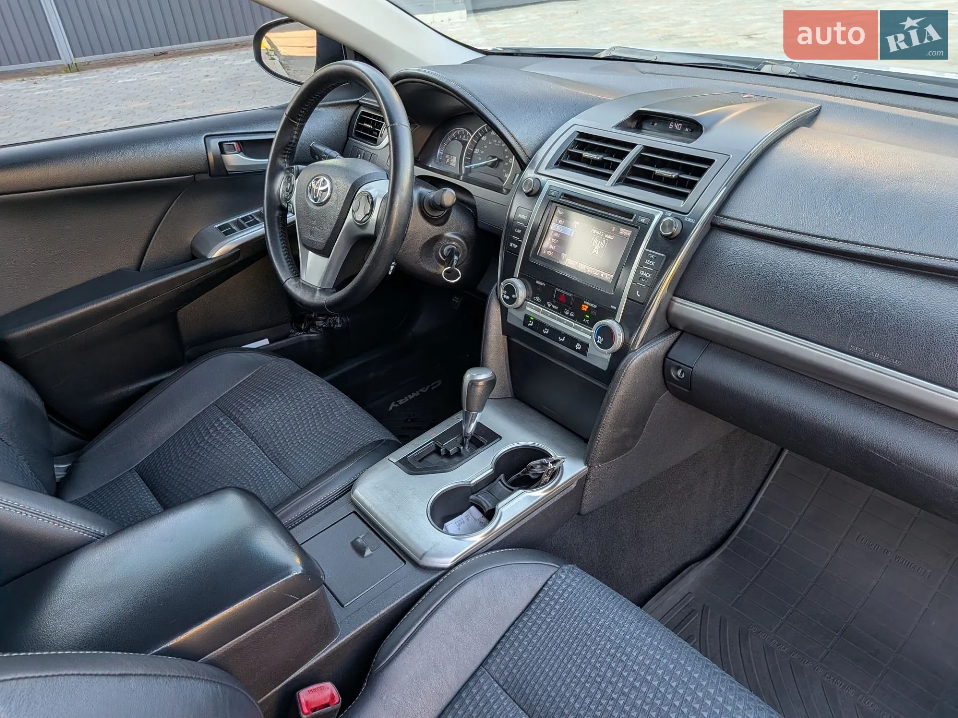 2014 Toyota Camry - мініатюра 10