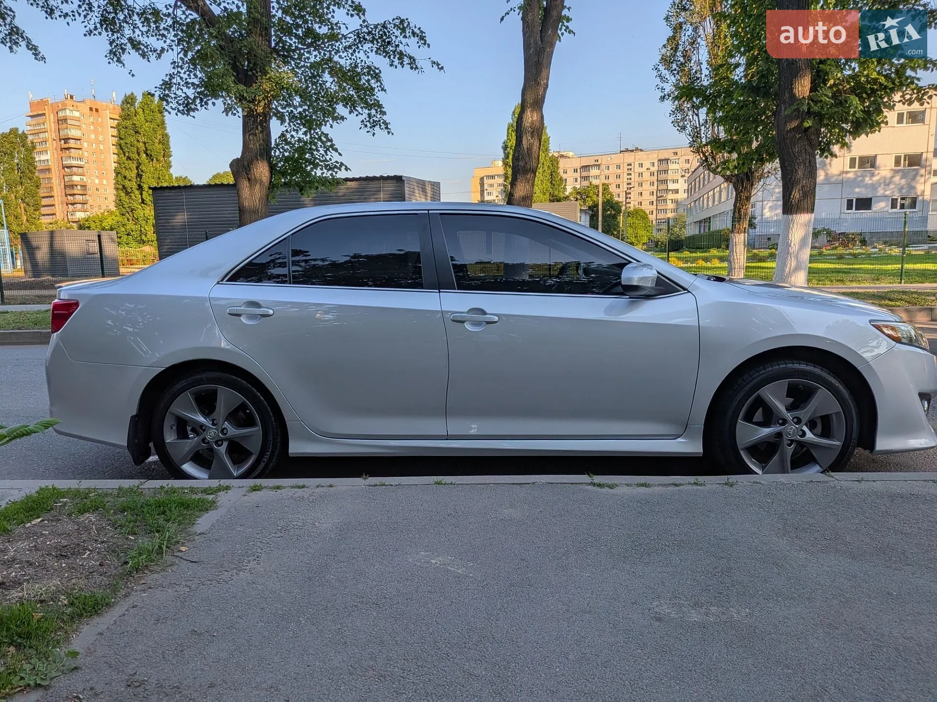 2014 Toyota Camry - мініатюра 6