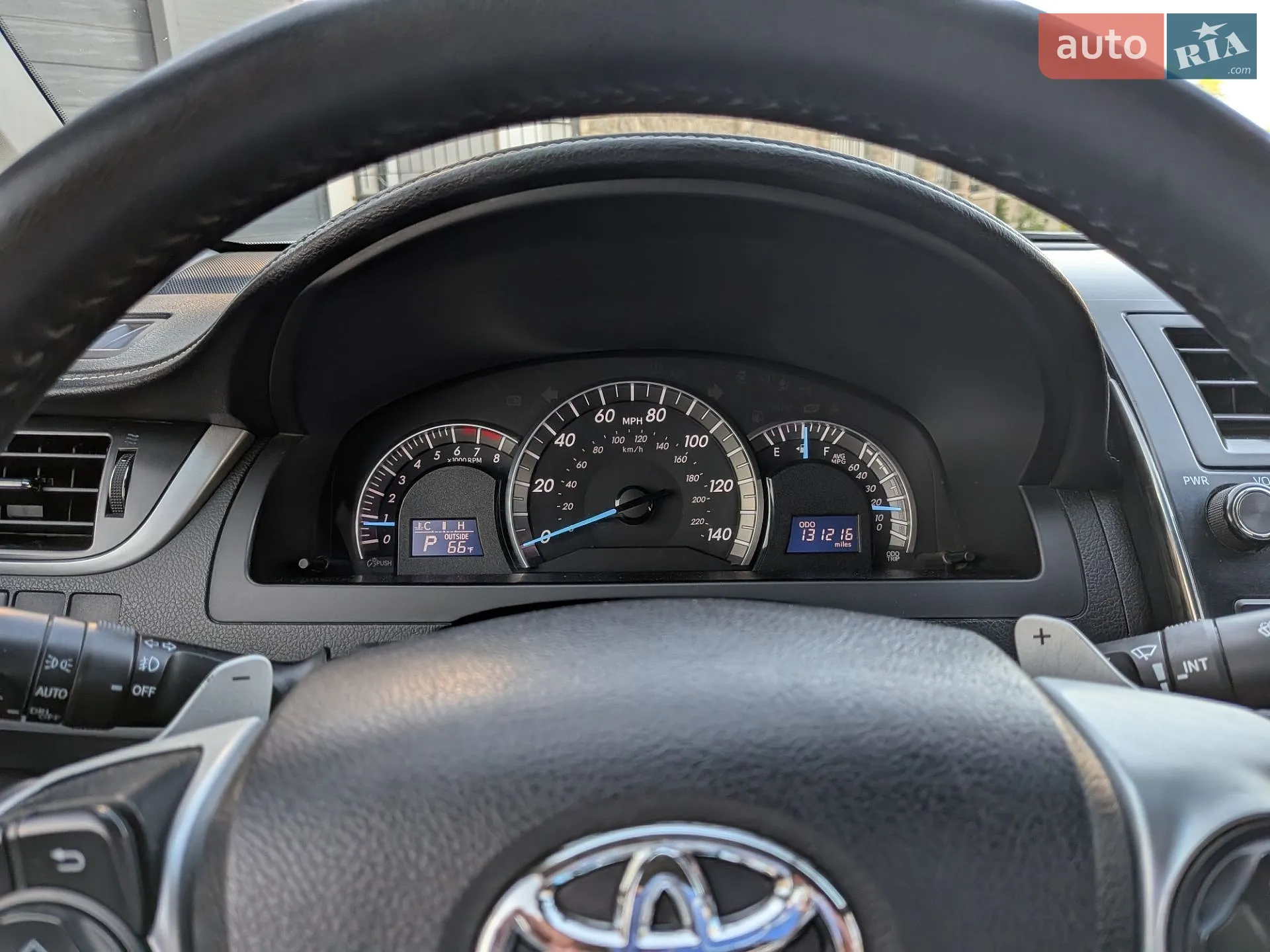 2014 Toyota Camry - мініатюра 13