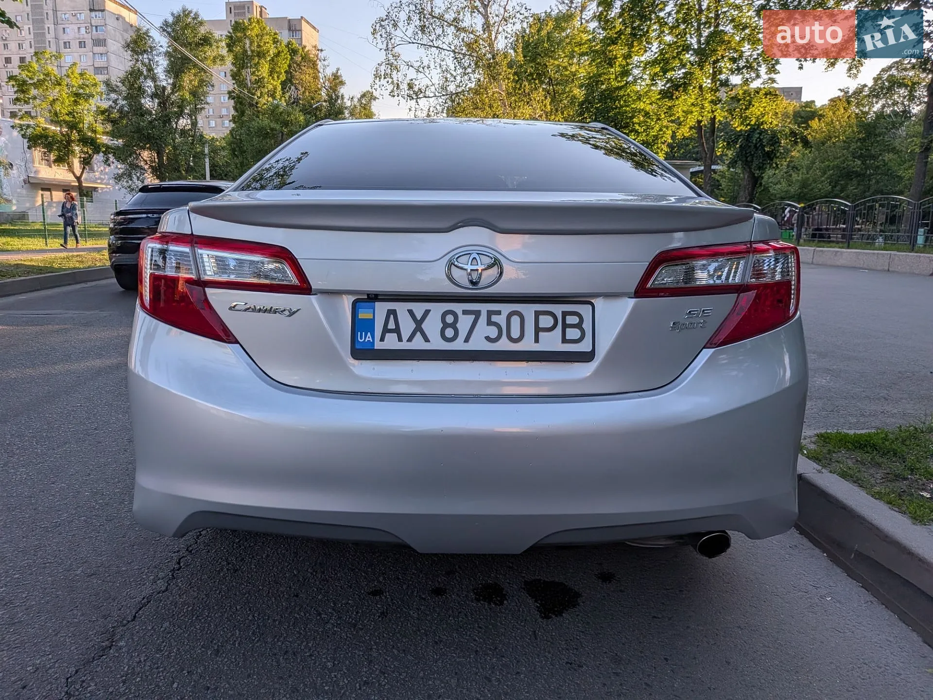 2014 Toyota Camry - мініатюра 17