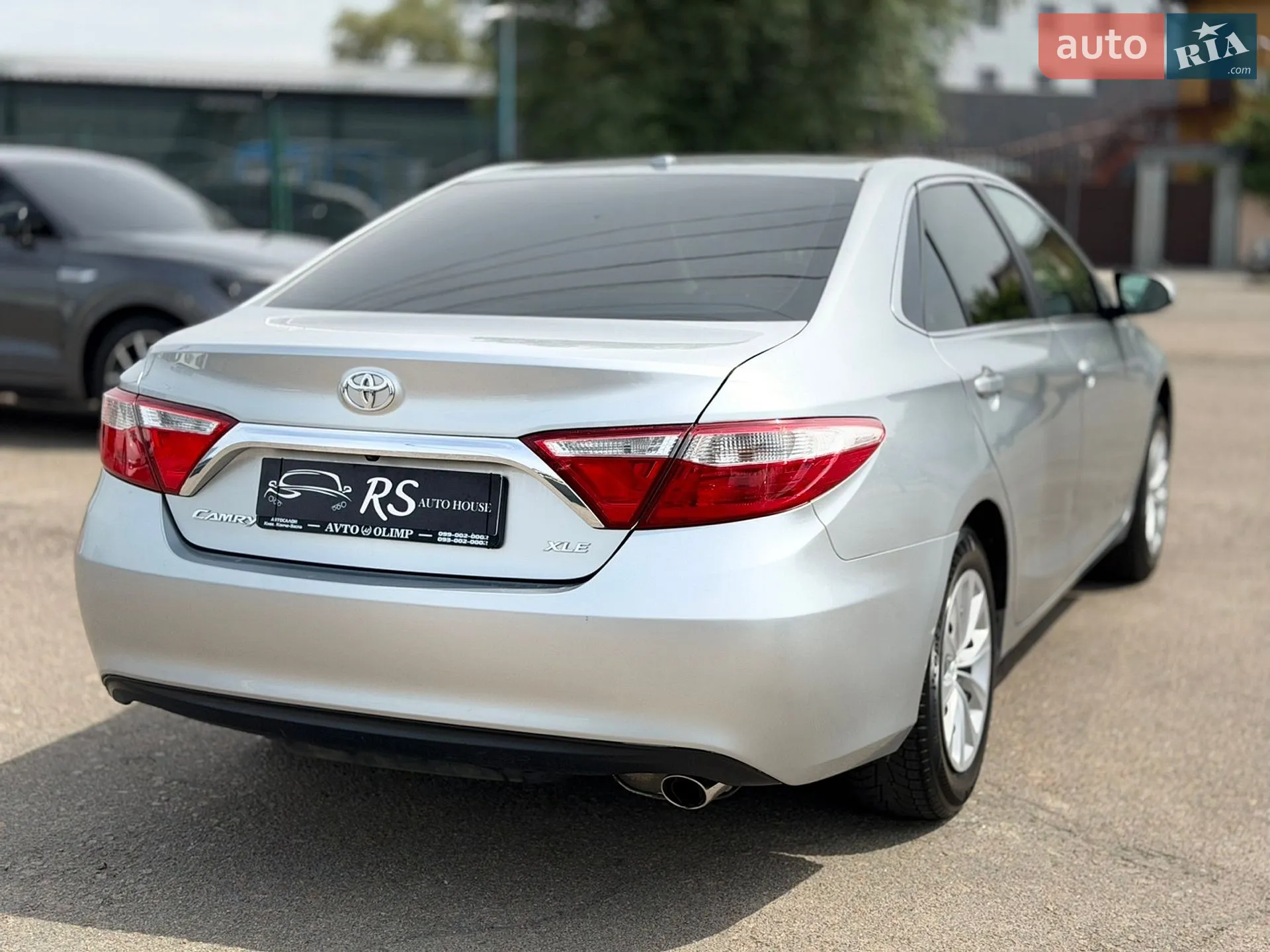 2017 Toyota Camry - мініатюра 11