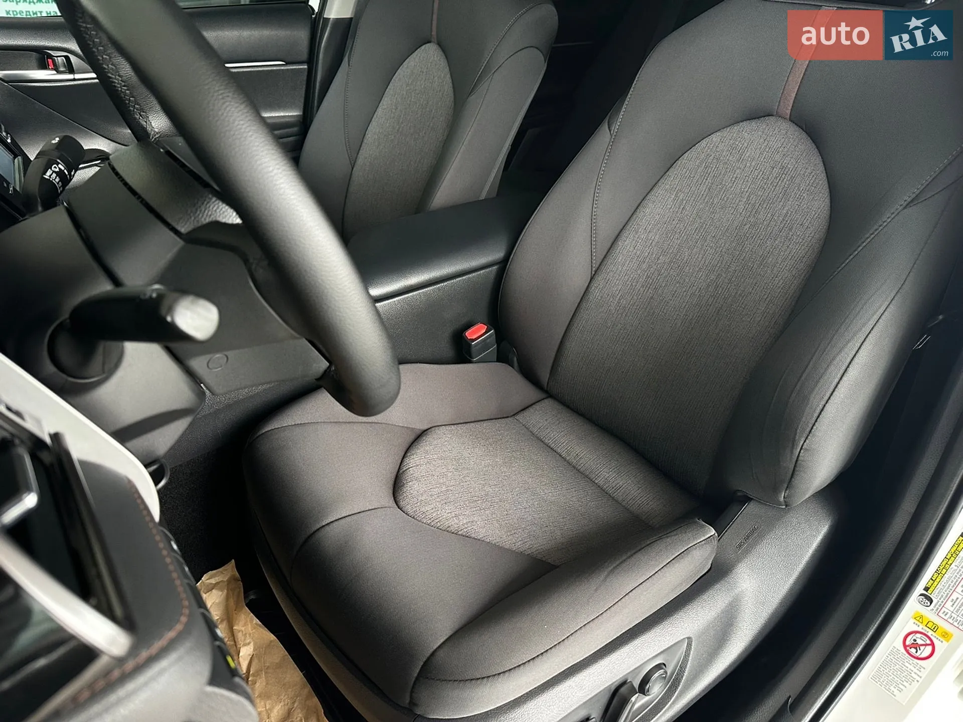 2018 Toyota Camry - мініатюра 14
