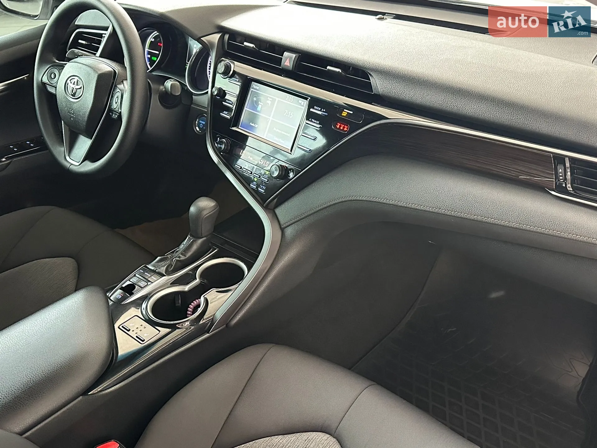 2018 Toyota Camry - мініатюра 19