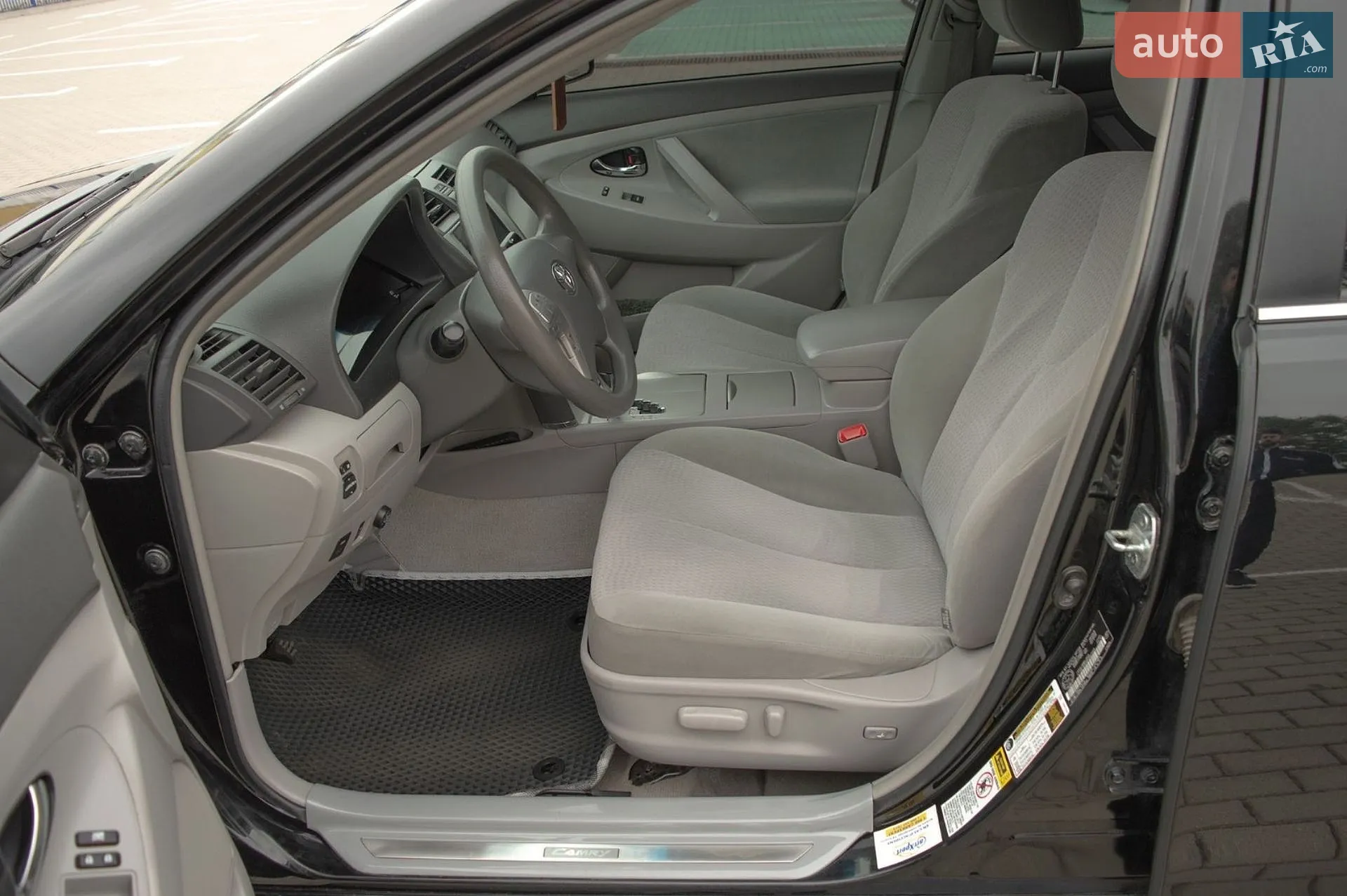 2011 Toyota Camry - мініатюра 9