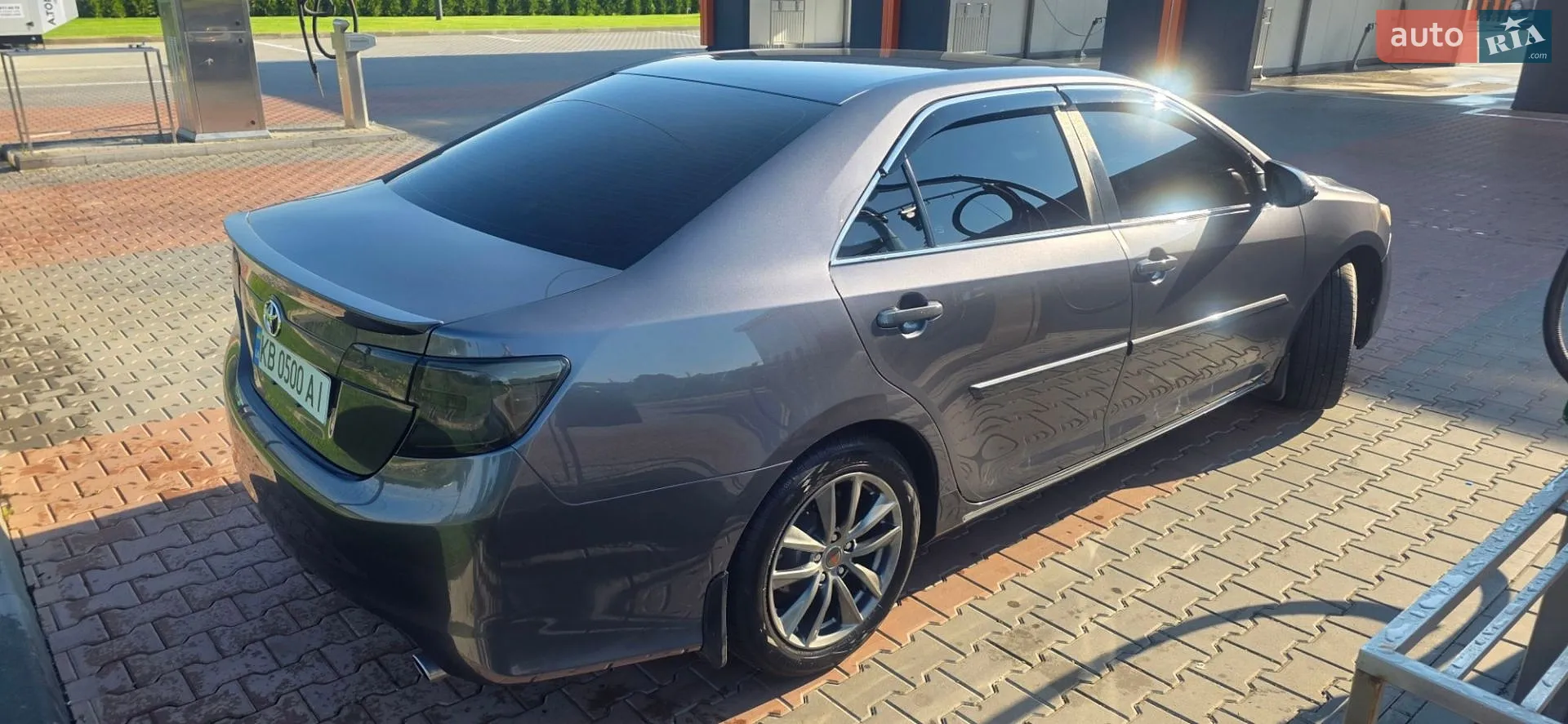 2014 Toyota Camry - мініатюра 19