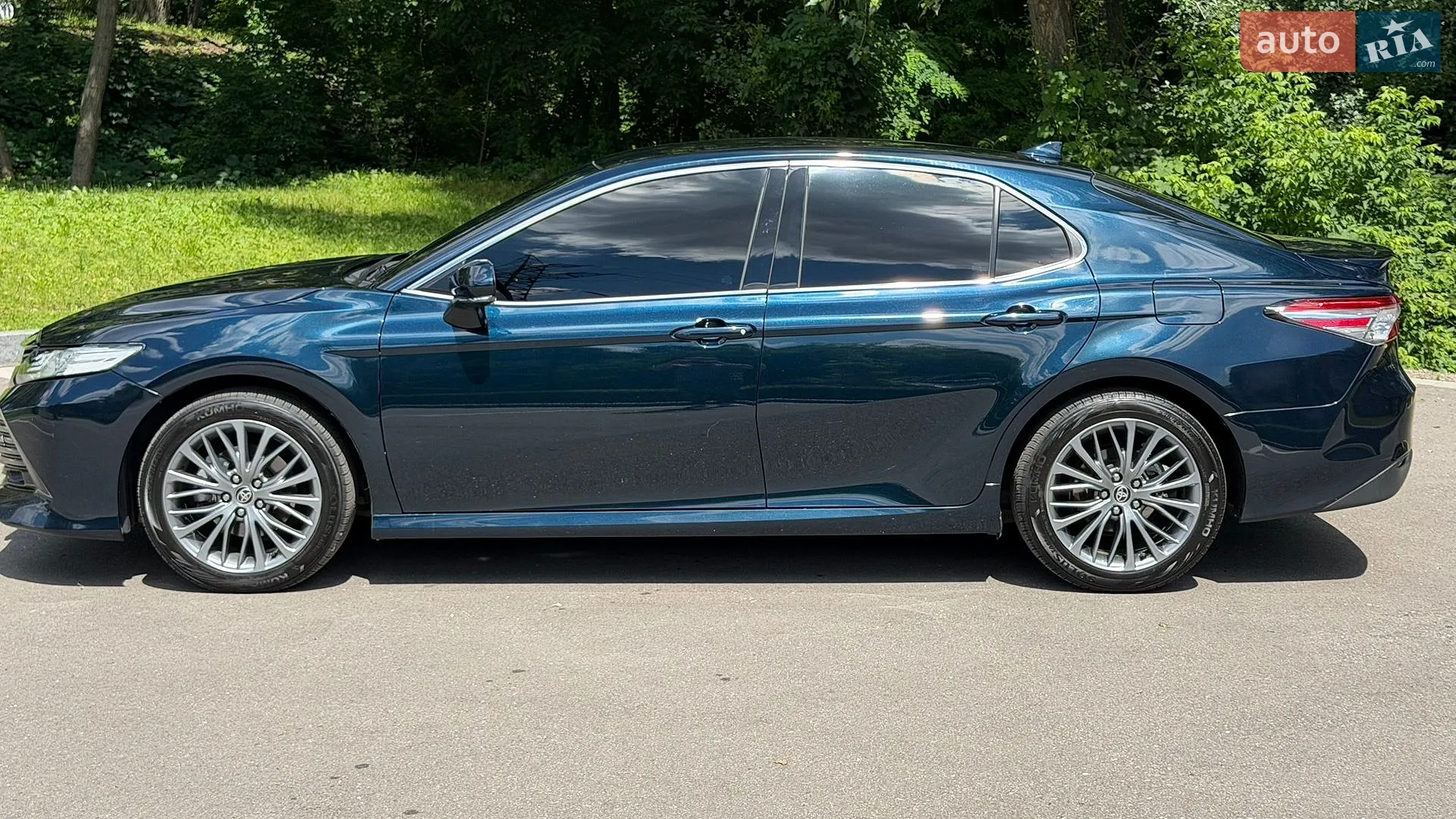 2020 Toyota Camry - мініатюра 13