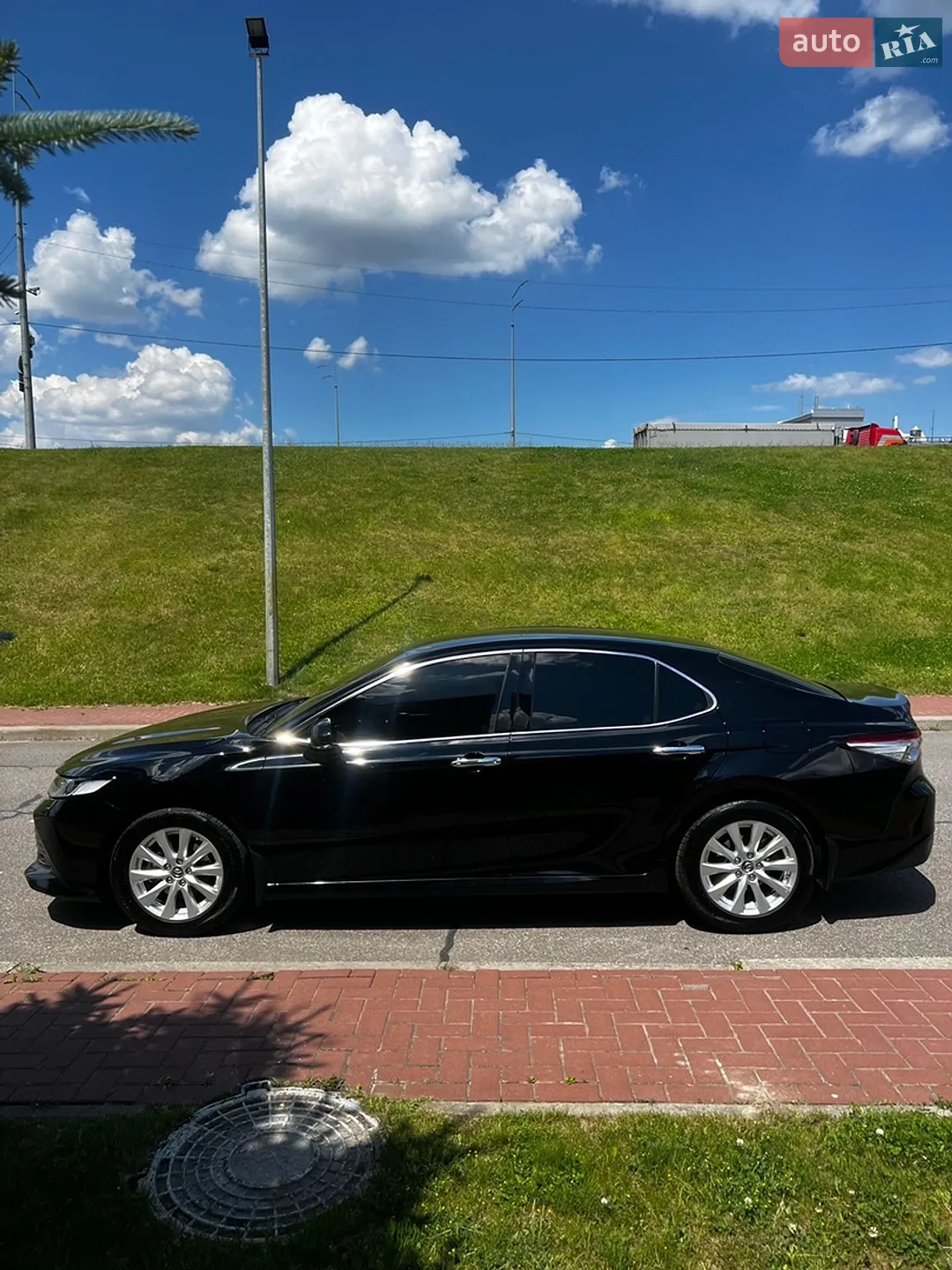 2019 Toyota Camry - мініатюра 14