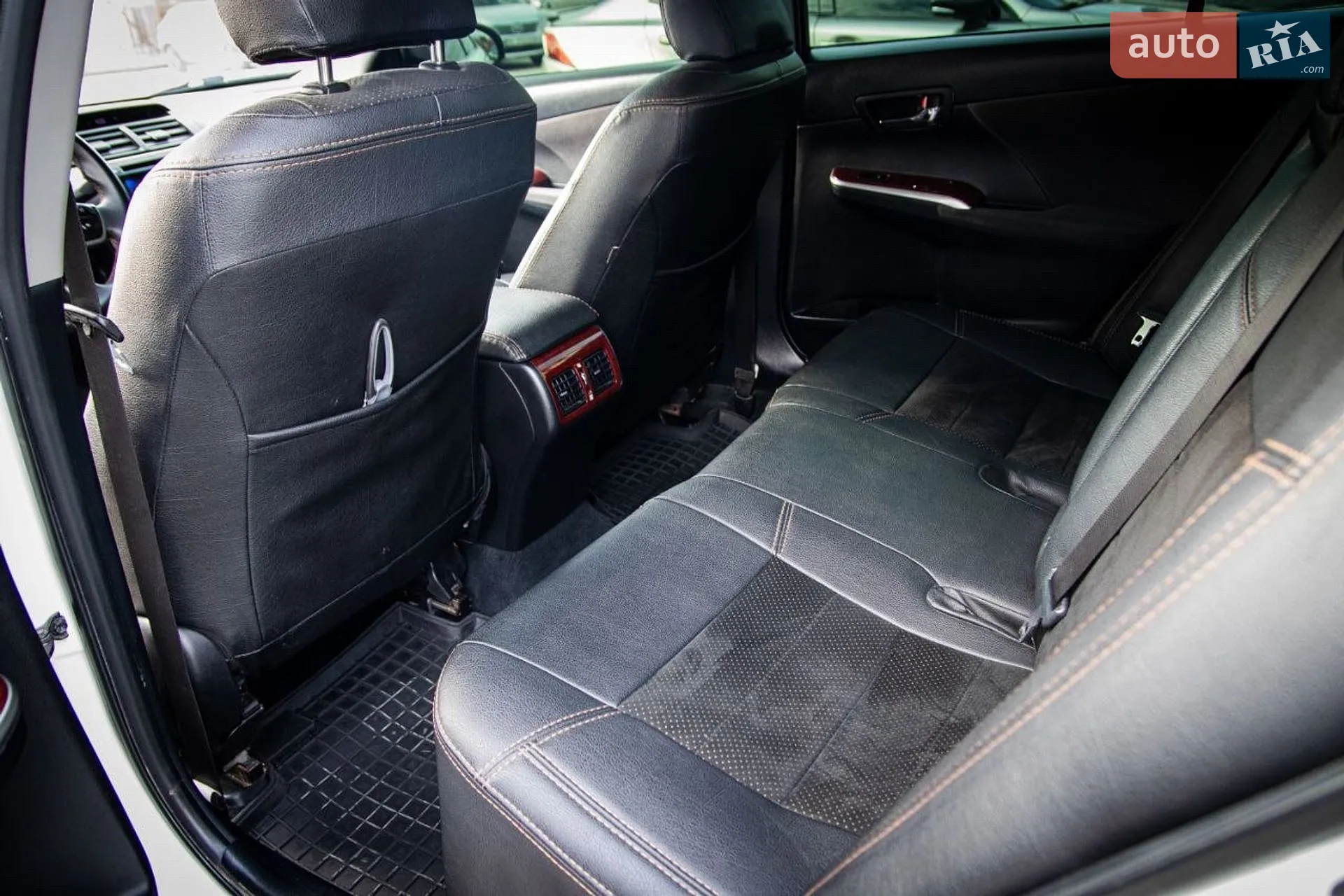 2012 Toyota Camry - мініатюра 10