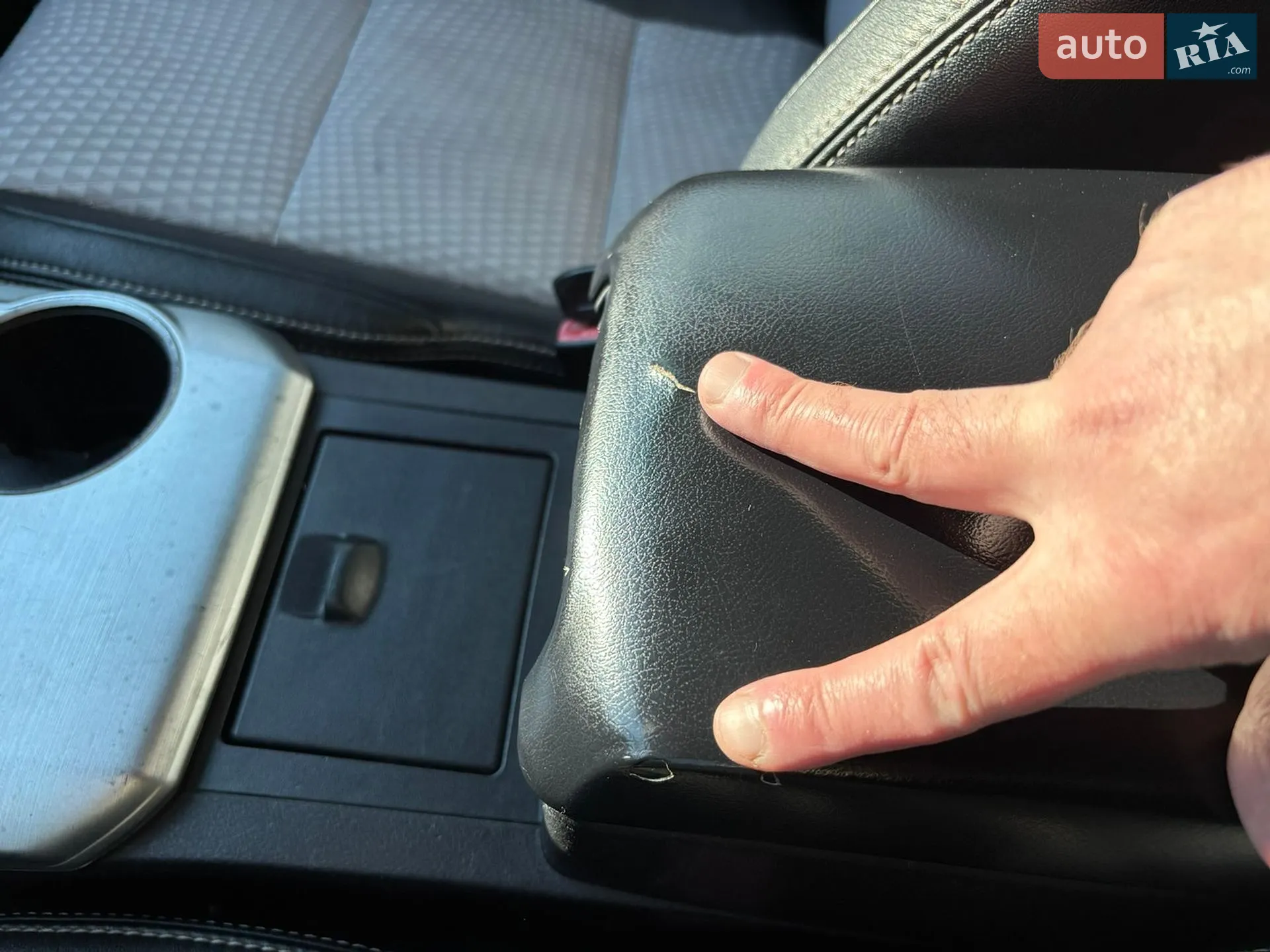 2014 Toyota Camry - мініатюра 15