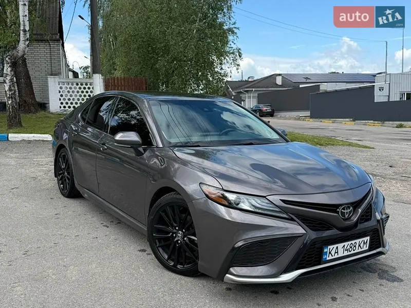 Toyota Camry 2023