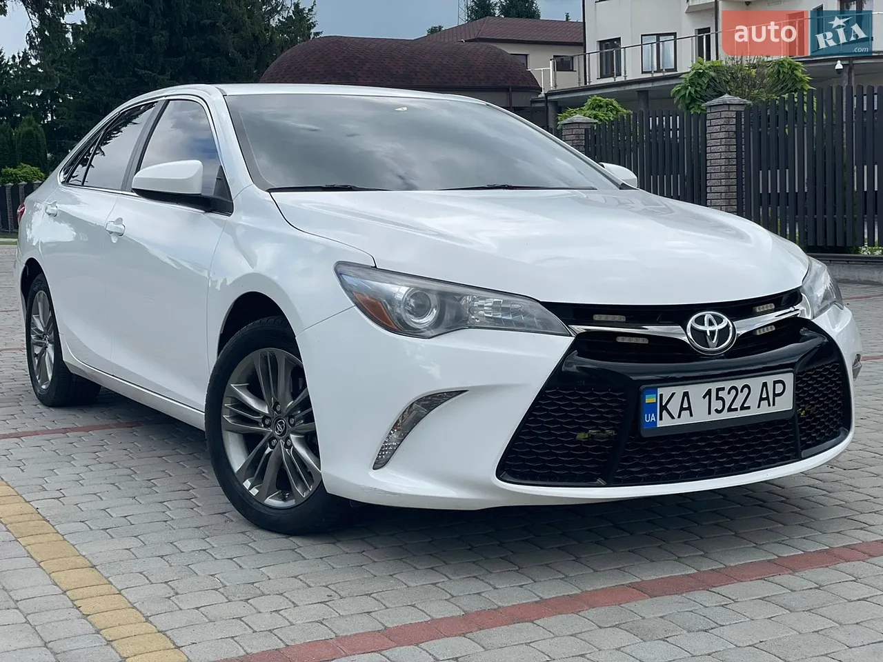 2016 Toyota Camry - мініатюра 13