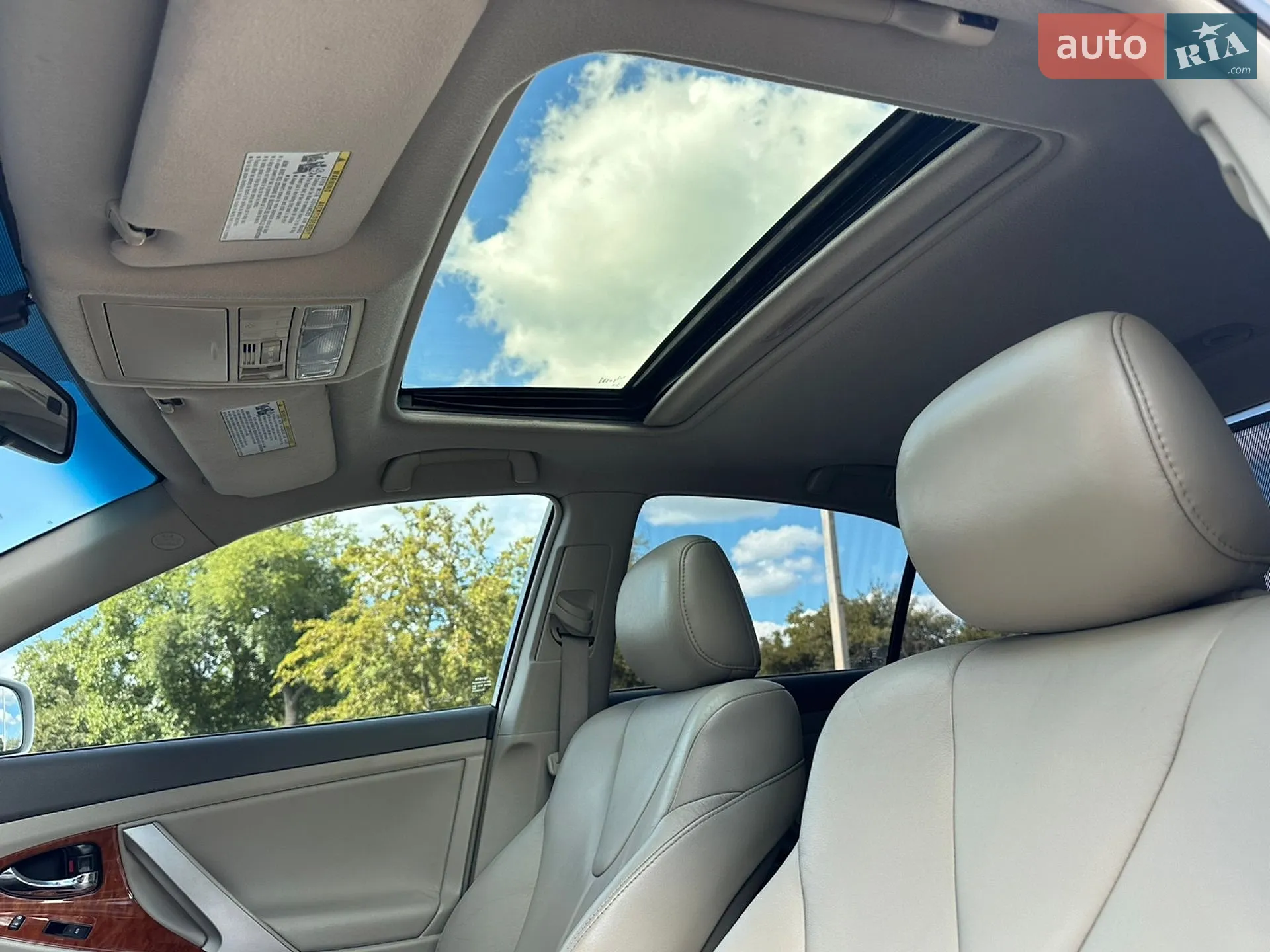 2011 Toyota Camry - мініатюра 30