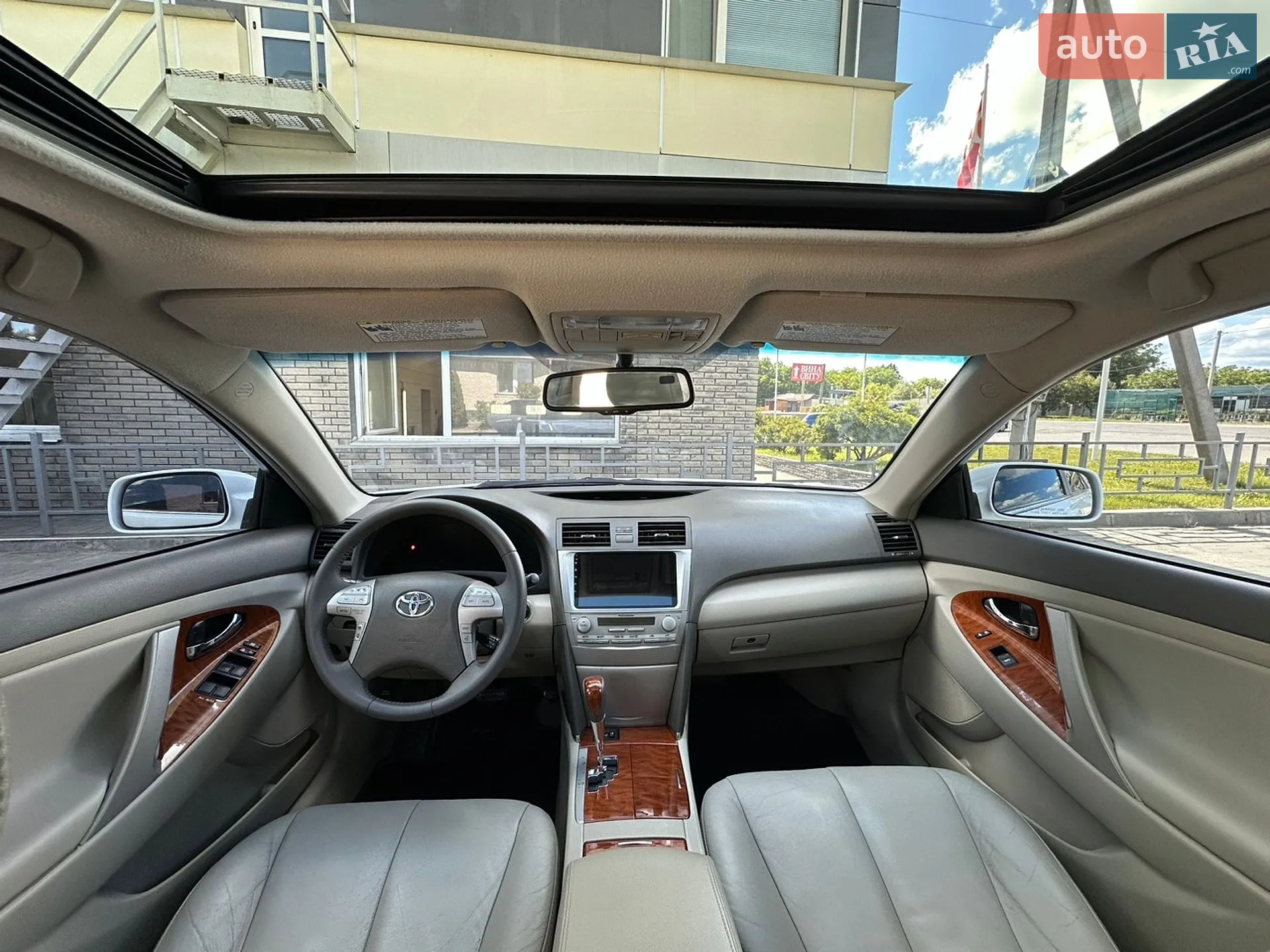 2011 Toyota Camry - мініатюра 31