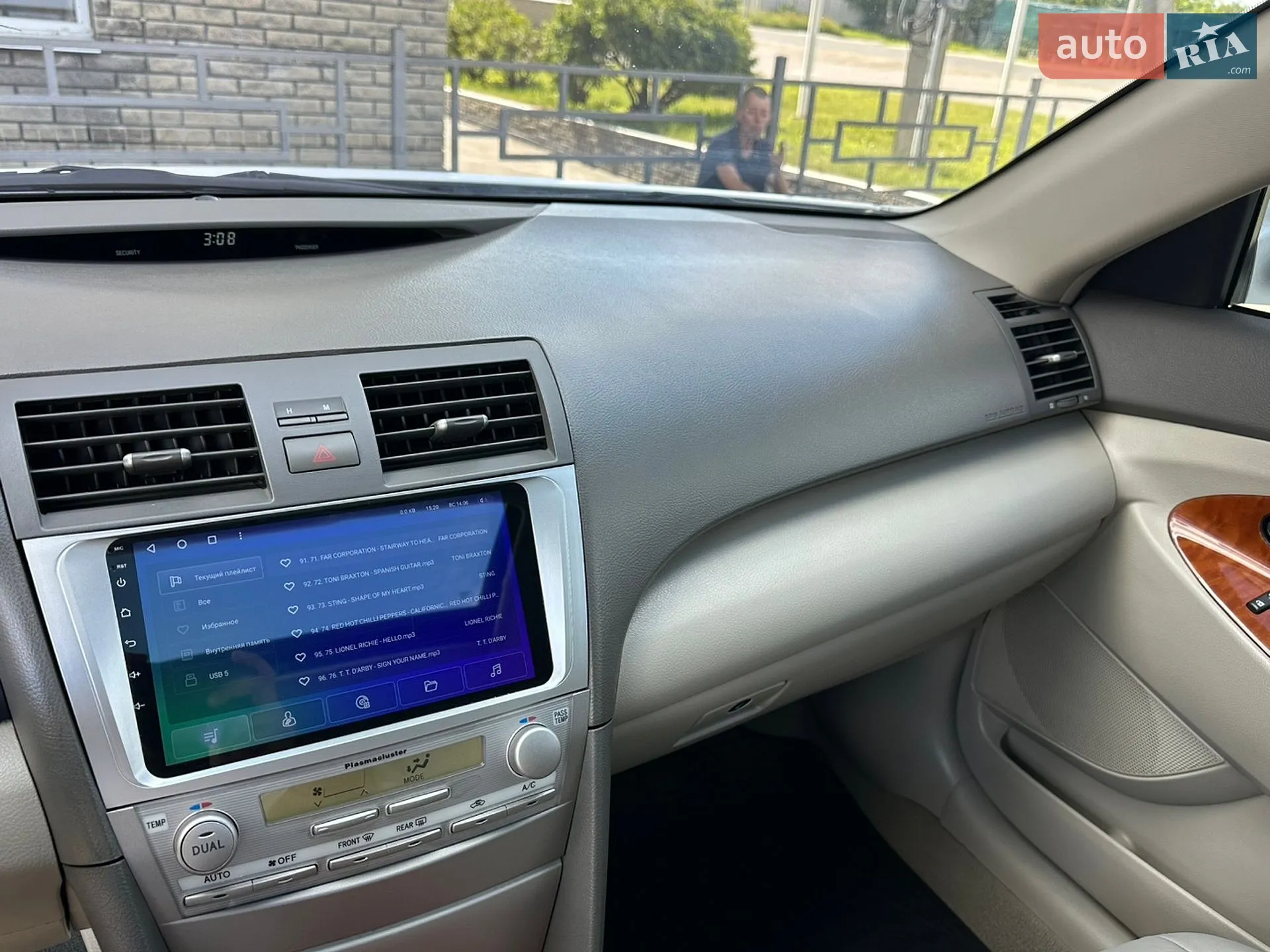 2011 Toyota Camry - мініатюра 35