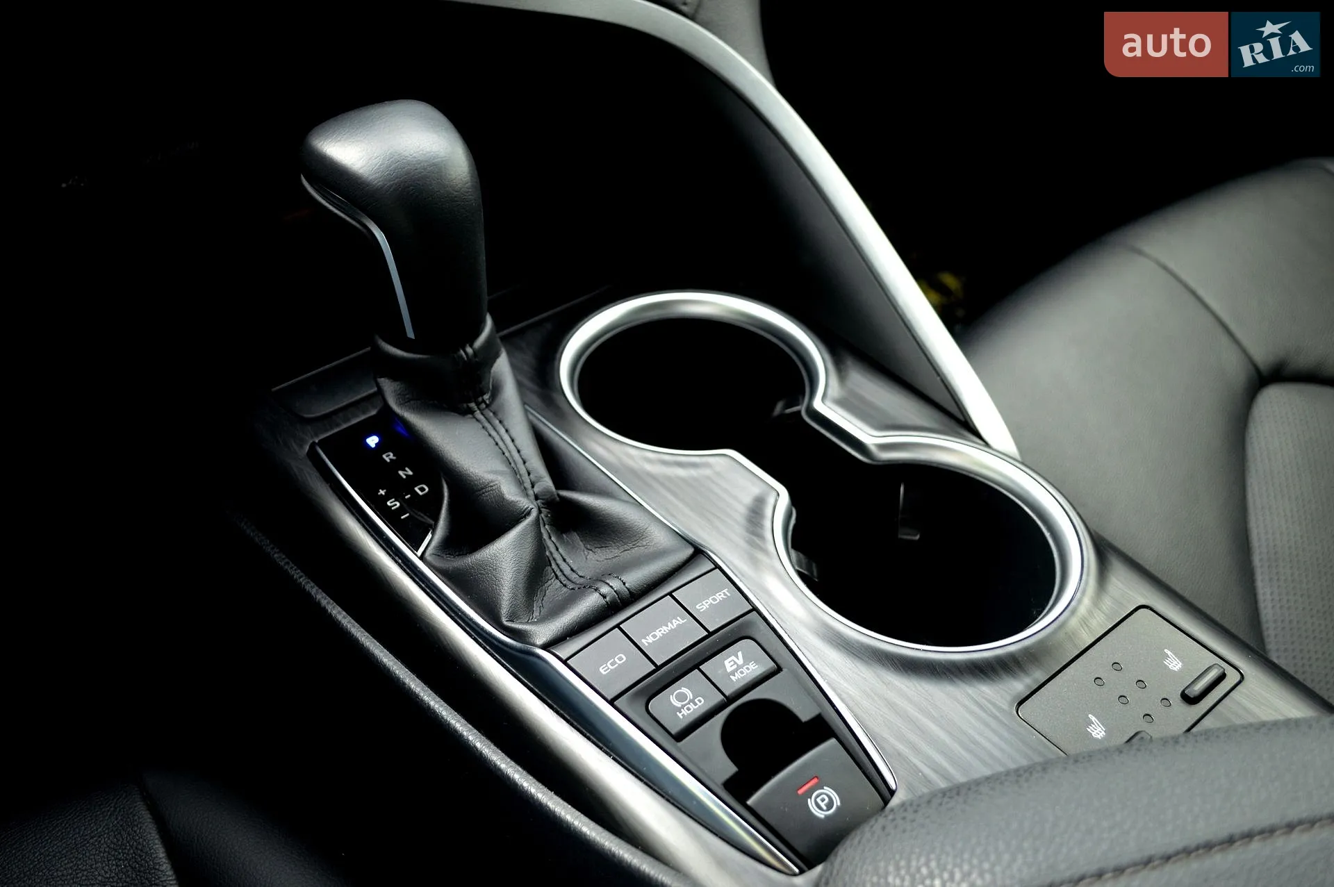 2024 Toyota Camry - мініатюра 30