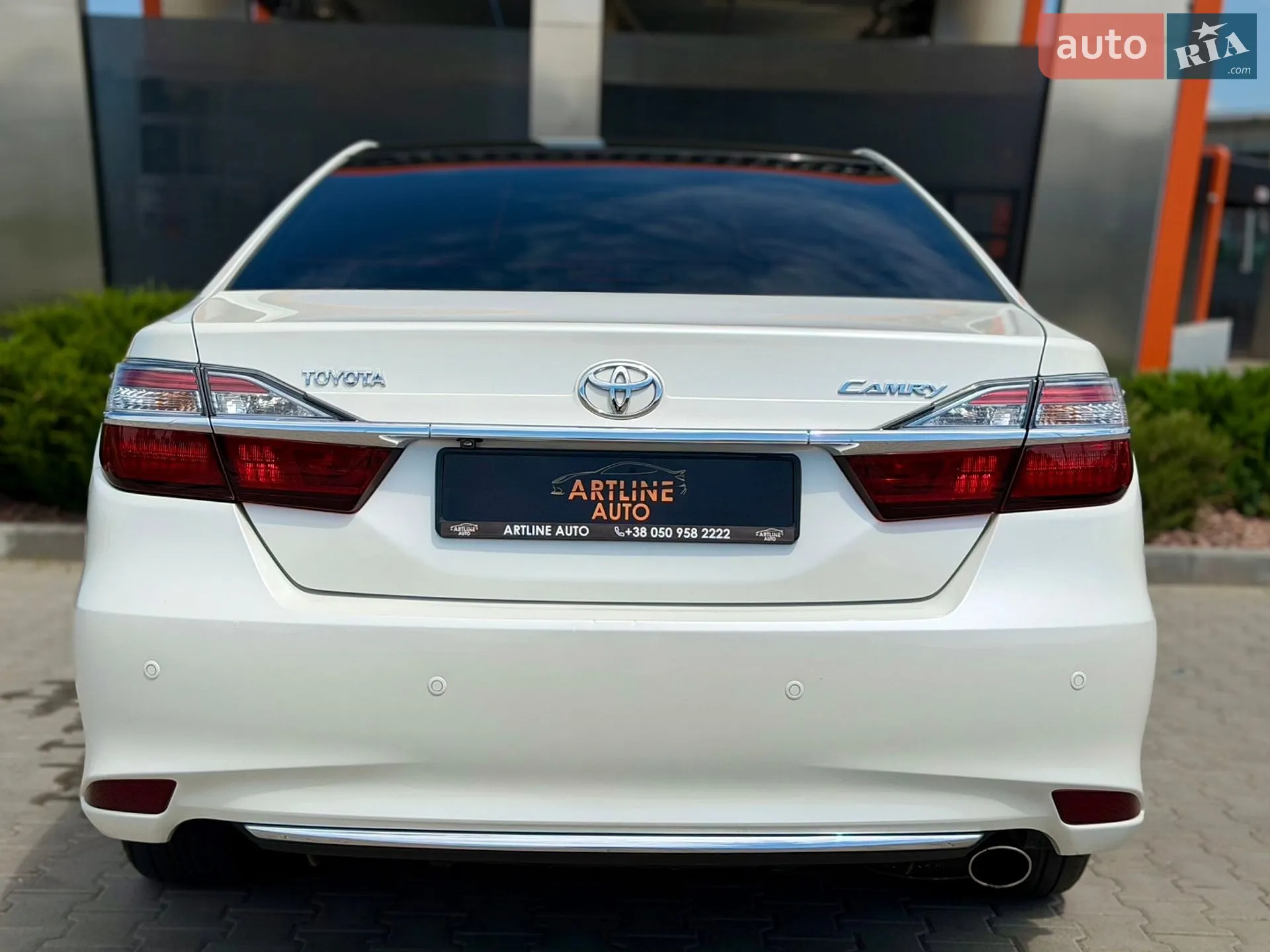 2016 Toyota Camry - мініатюра 5