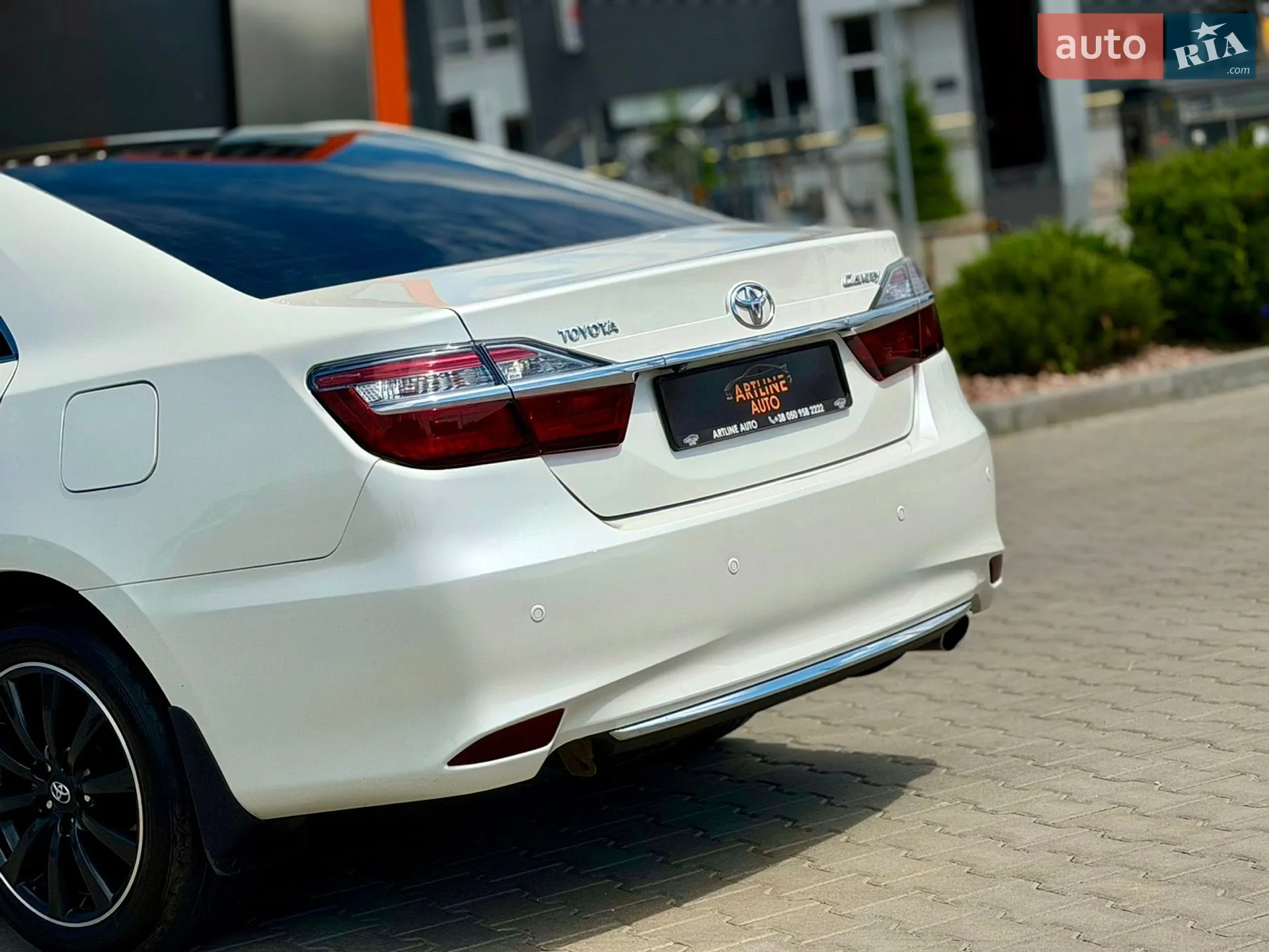 2016 Toyota Camry - мініатюра 34